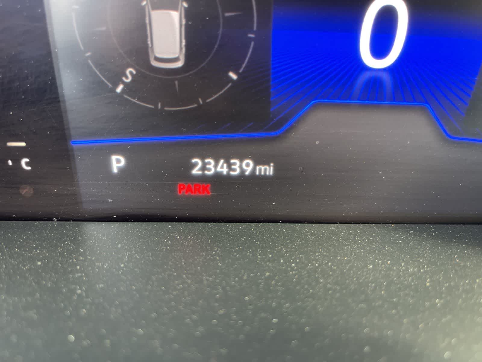 Thumbnail: 2022 Volkswagen Tiguan - 14