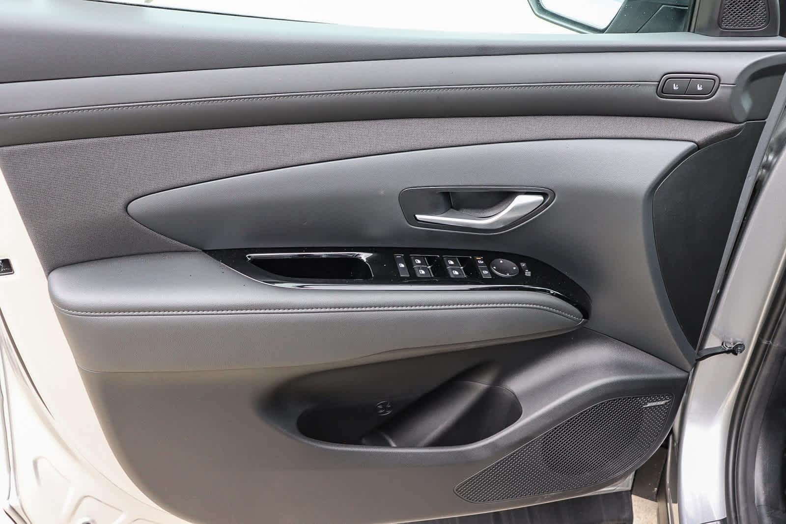 Thumbnail: 2025 Hyundai Tucson - 23