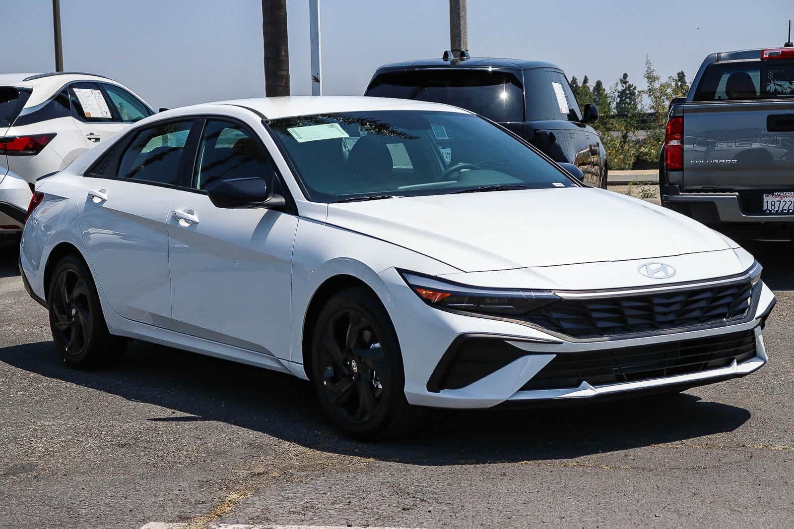 Thumbnail: 2026 Hyundai Elantra - 3