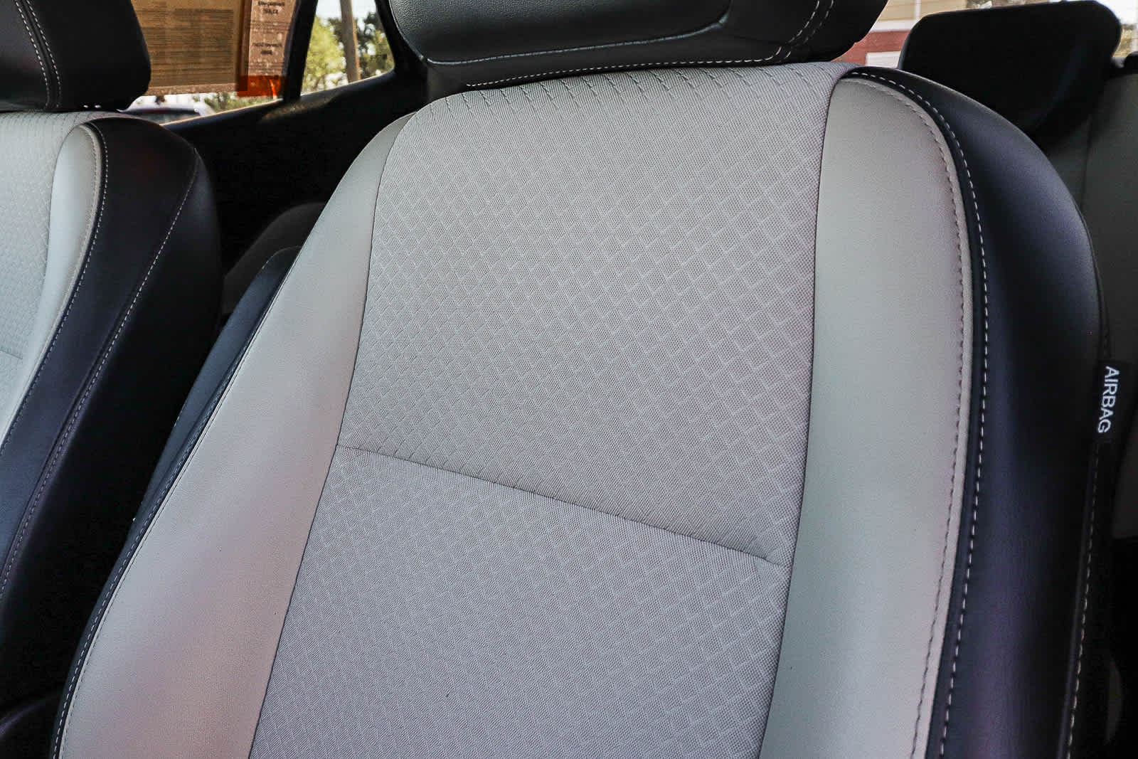 Thumbnail: 2019 Buick Encore - 28