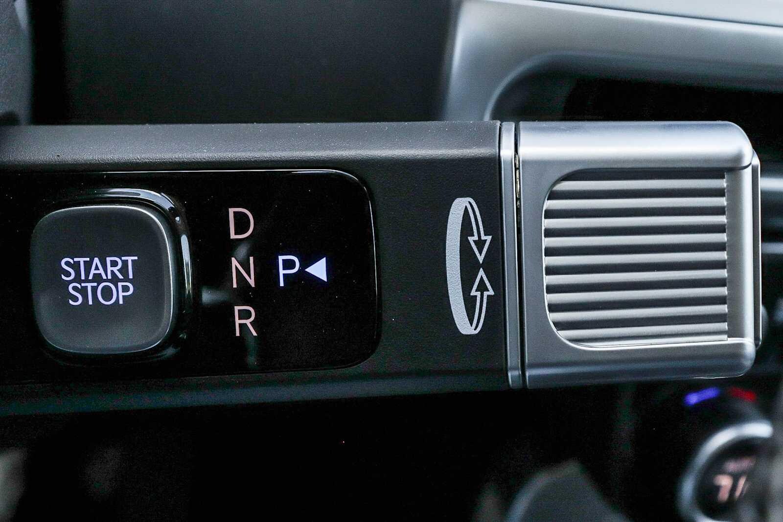 Thumbnail: 2026 Hyundai Ioniq - 28