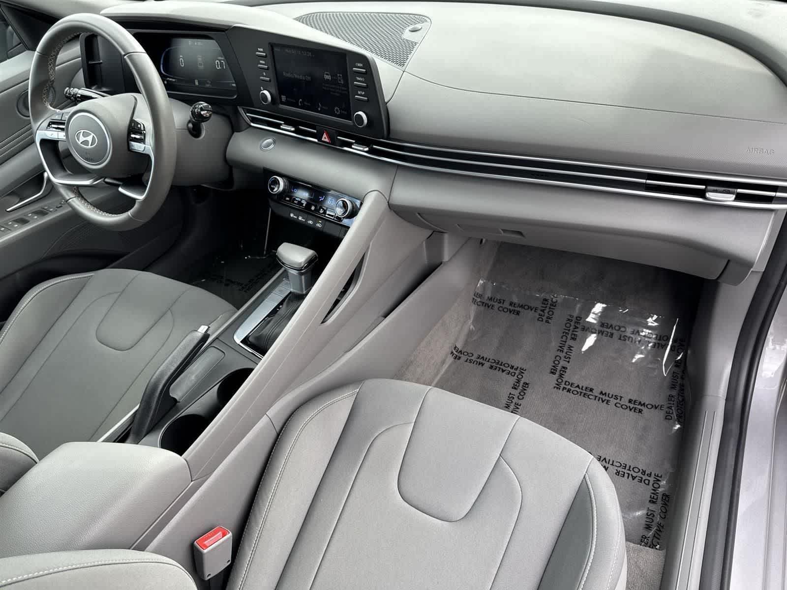 Thumbnail: 2025 Hyundai Elantra - 39