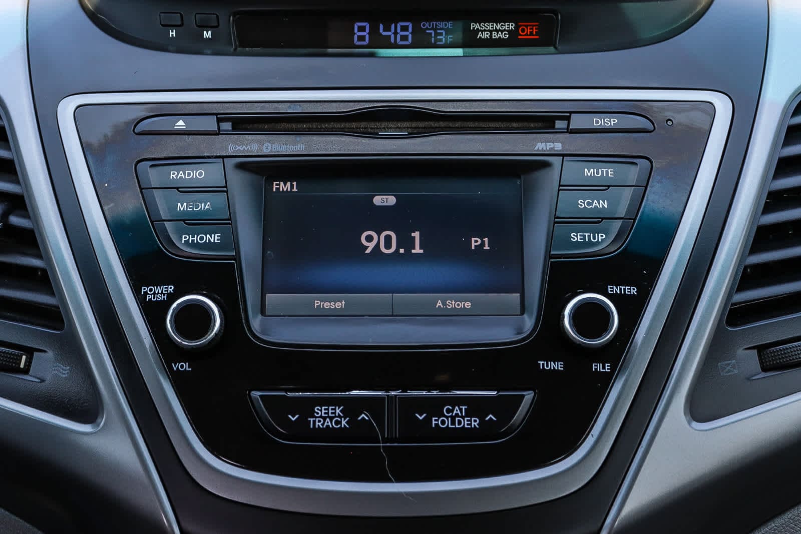 Thumbnail: 2014 Hyundai Elantra - 19