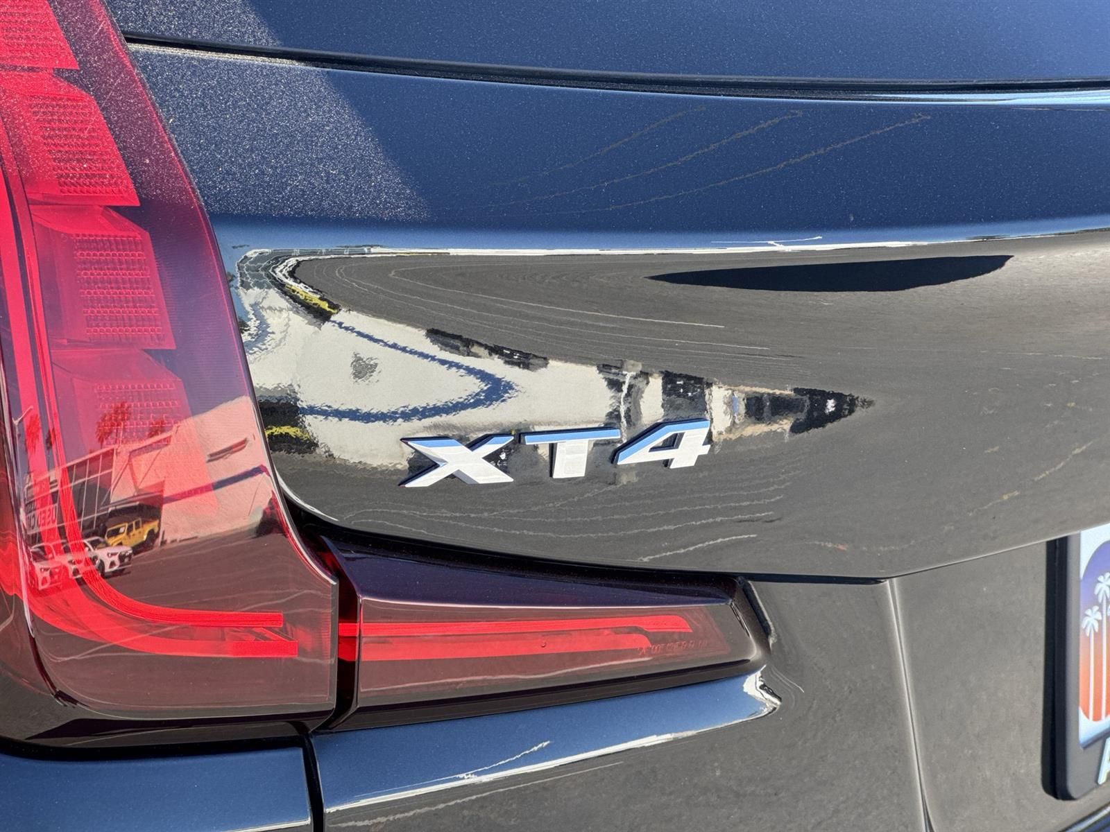 Thumbnail: 2024 Cadillac XT4 - 34