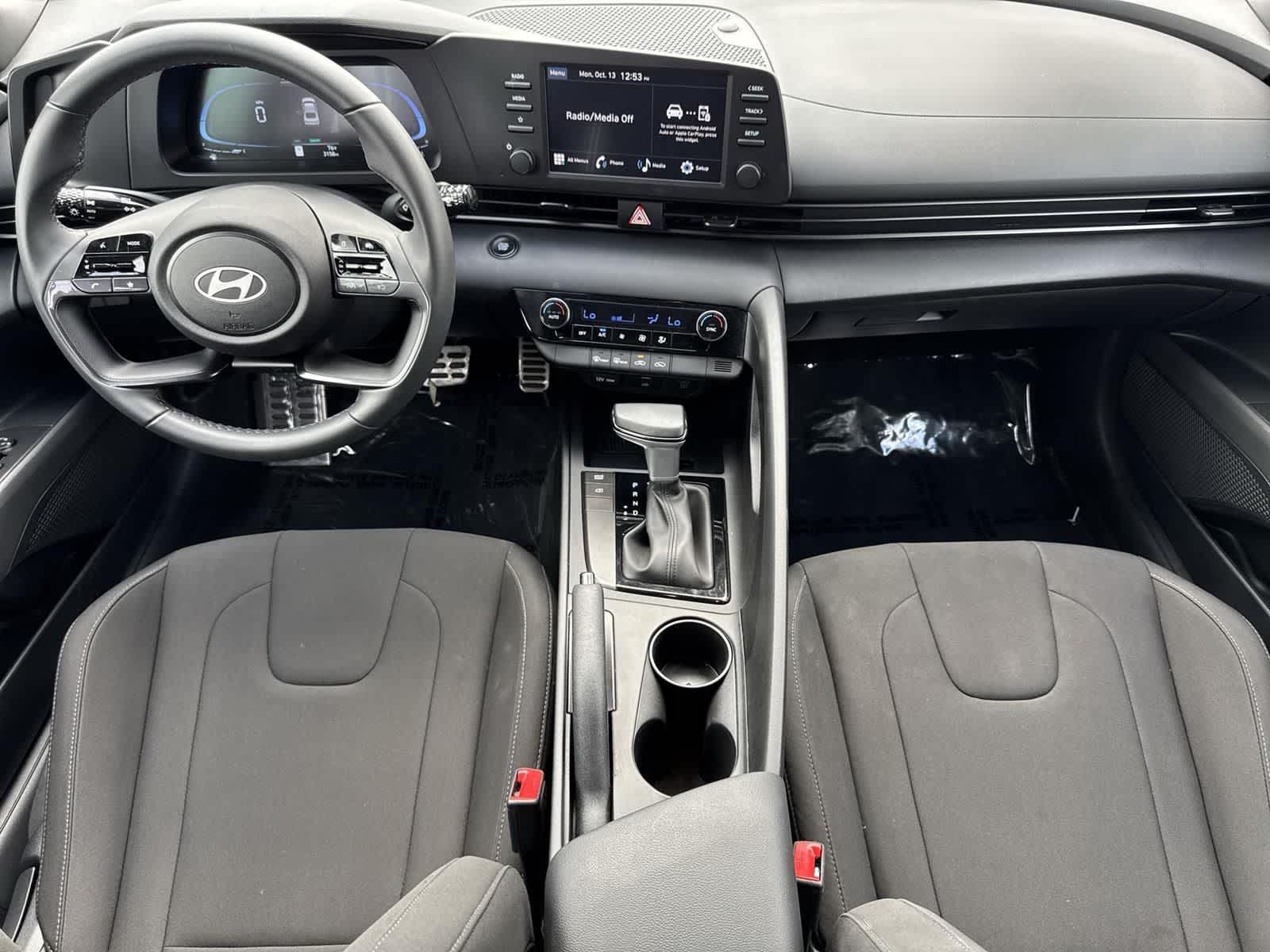 Thumbnail: 2025 Hyundai Elantra - 8