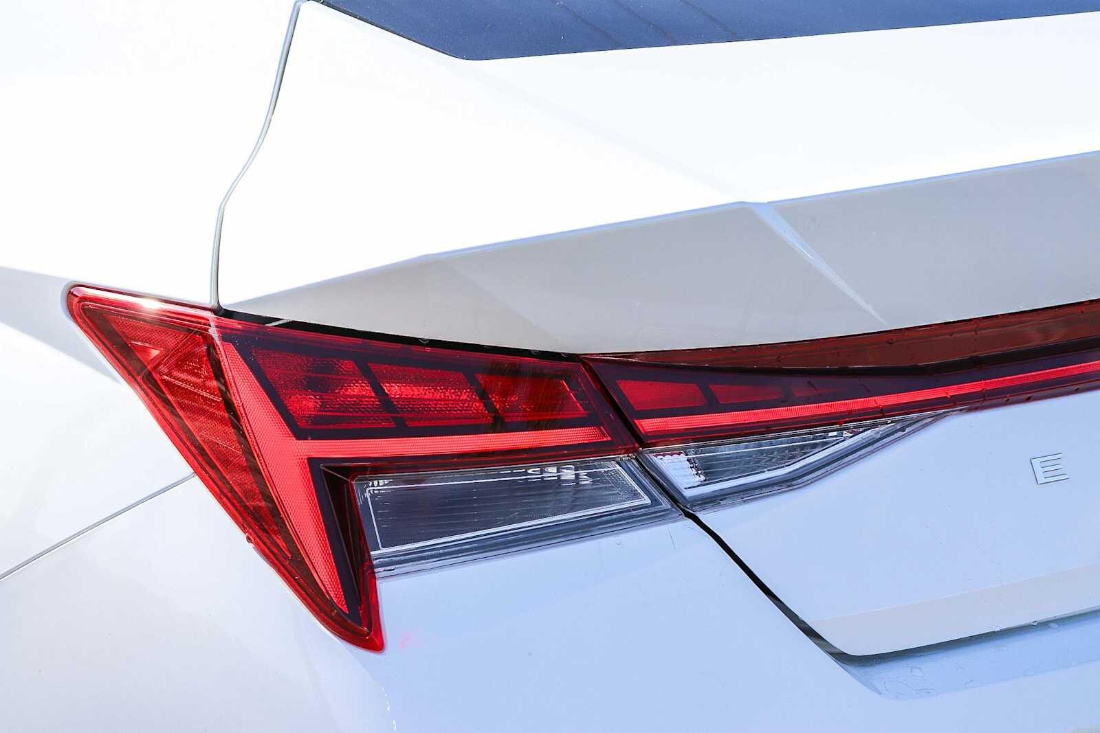 Thumbnail: 2025 Hyundai Elantra - 9