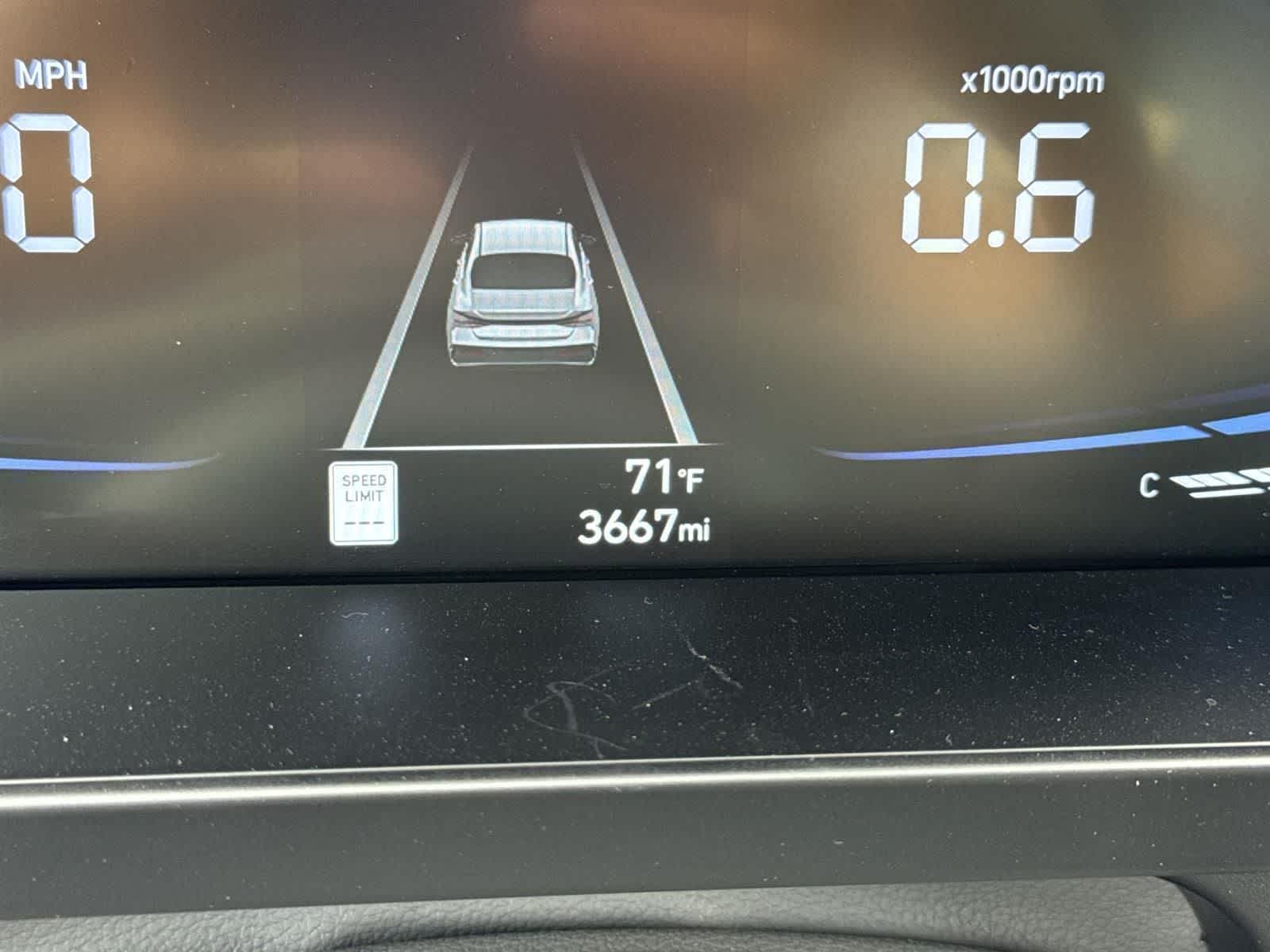 Thumbnail: 2025 Hyundai Elantra - 17