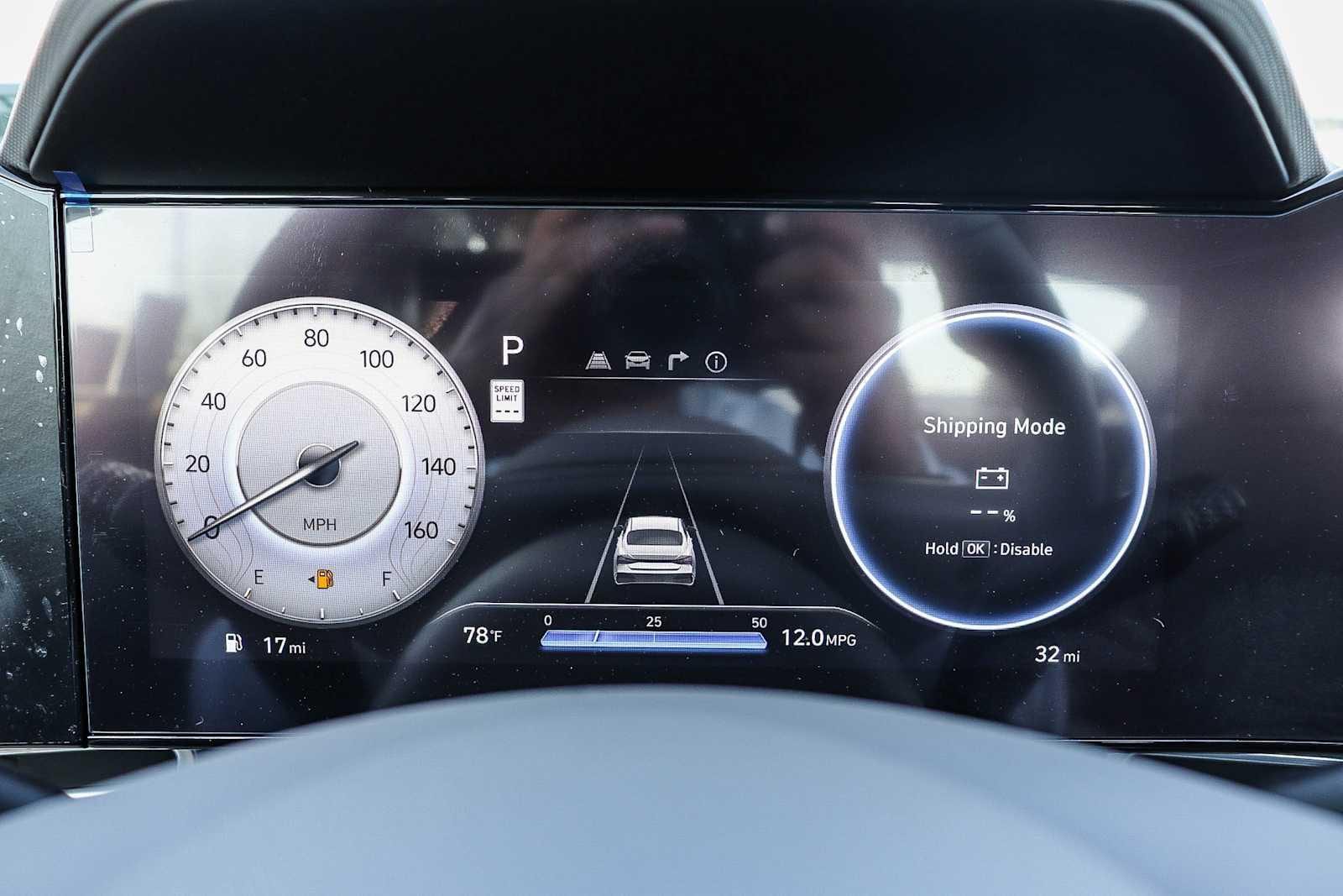 Thumbnail: 2025 Hyundai Elantra - 25