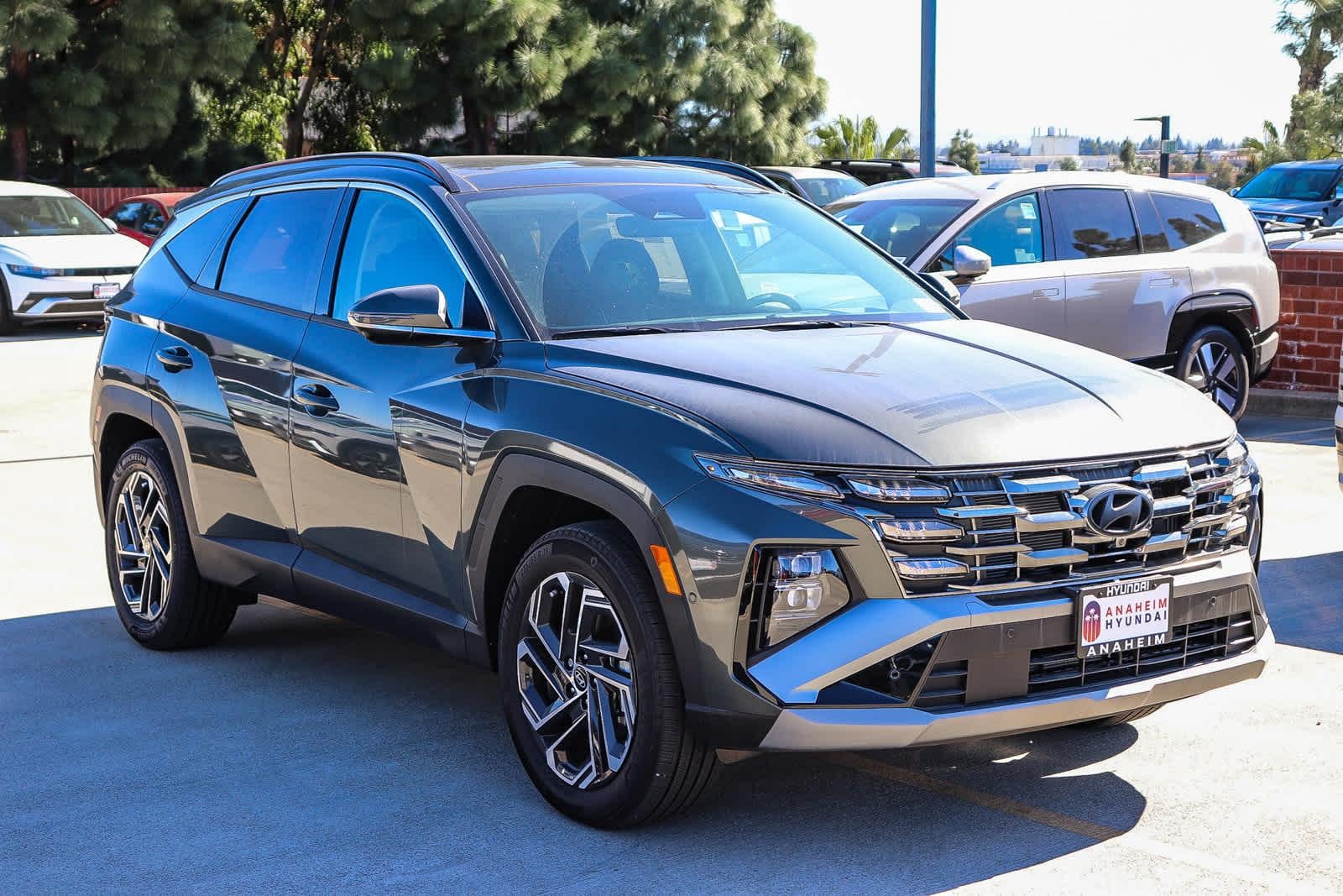 Thumbnail: 2025 Hyundai Tucson - 3