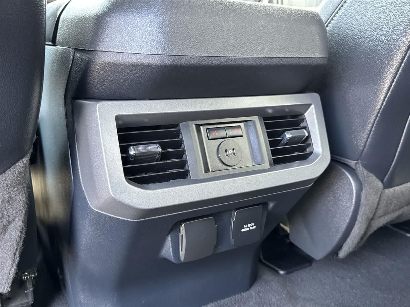 Thumbnail: 2023 Ford Econoline - 34