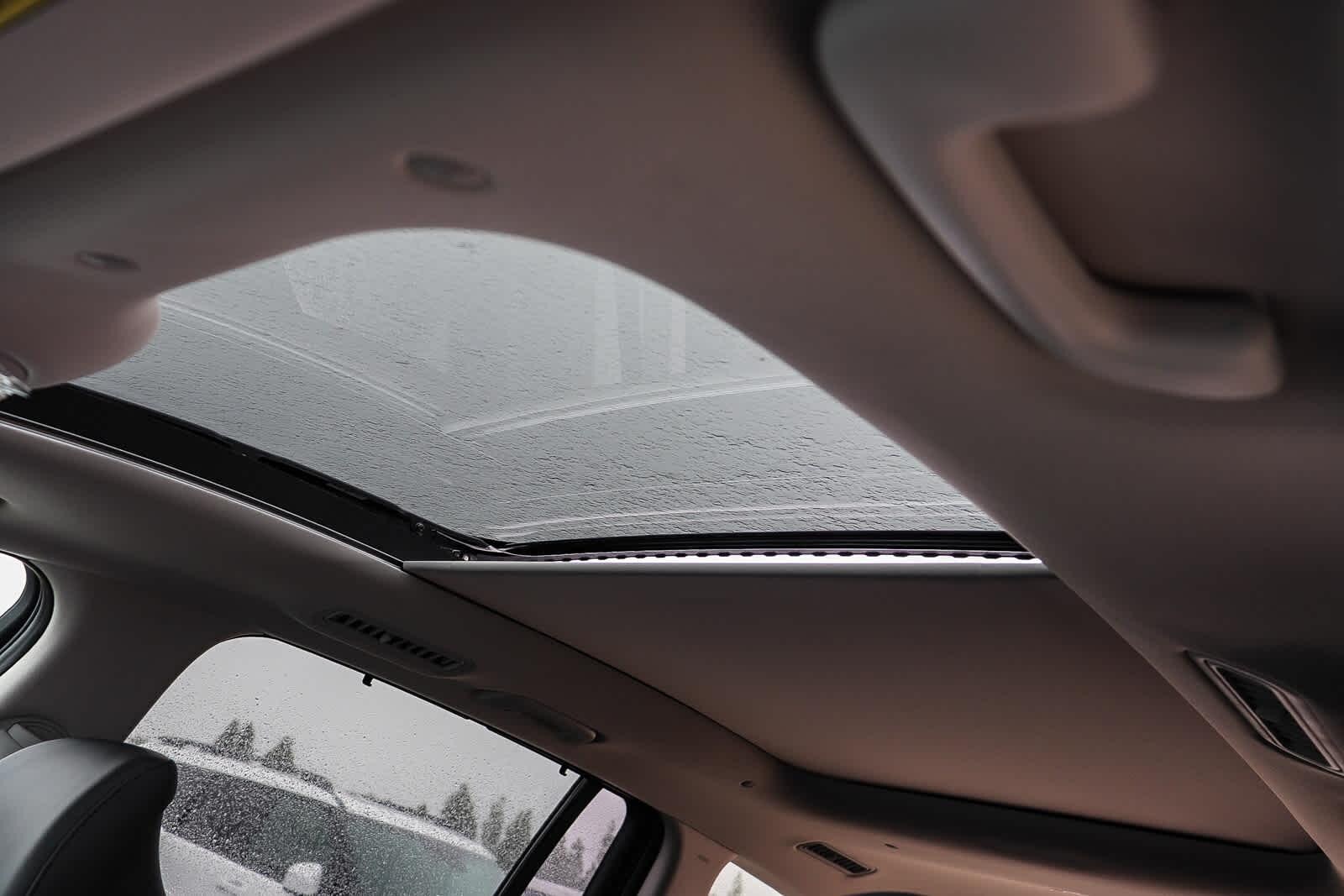 Thumbnail: 2026 Hyundai Ioniq - 31