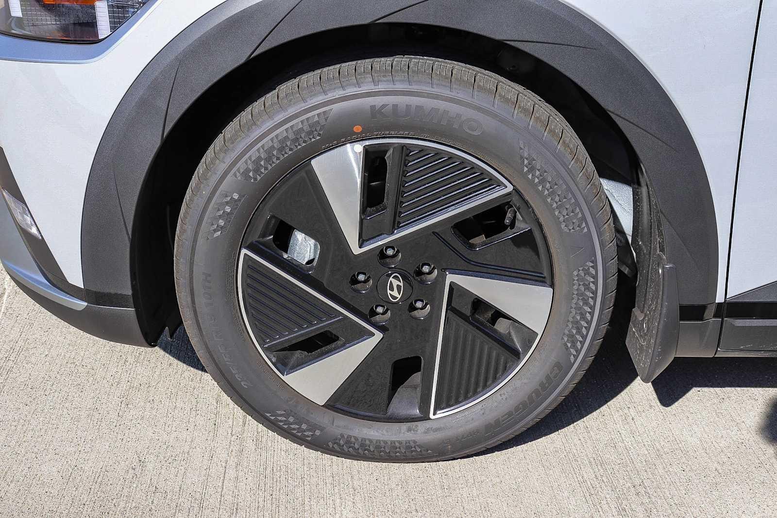 Thumbnail: 2026 Hyundai Ioniq 5 - 12