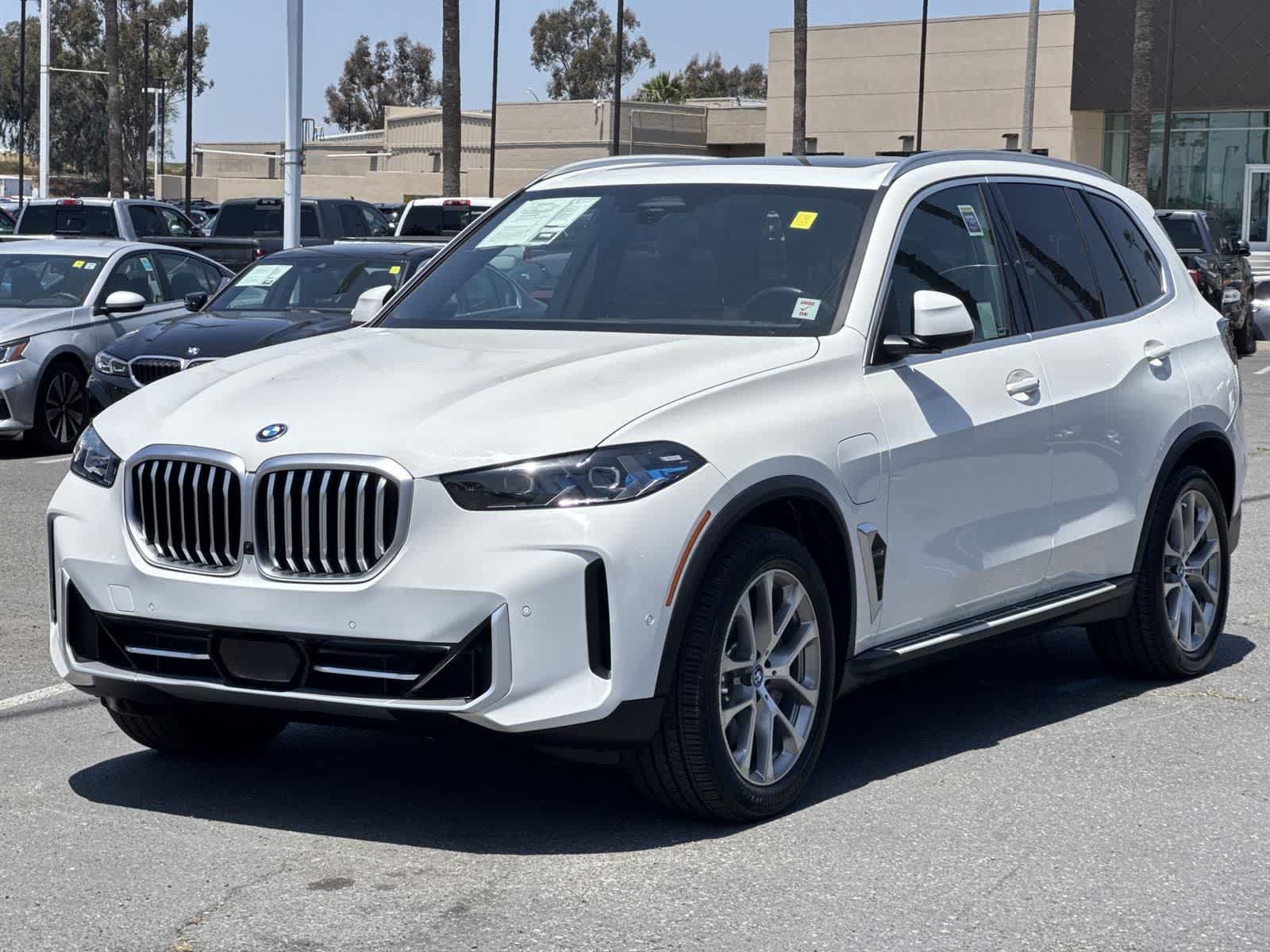 Thumbnail: 2024 BMW X5 - 6