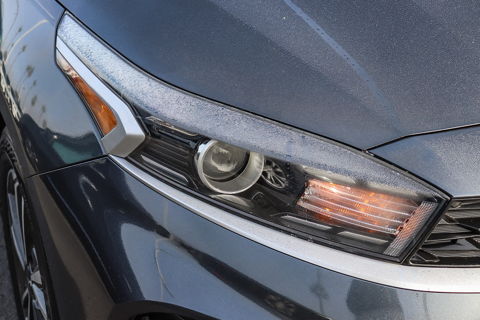 Thumbnail: 2023 Kia Forte - 4