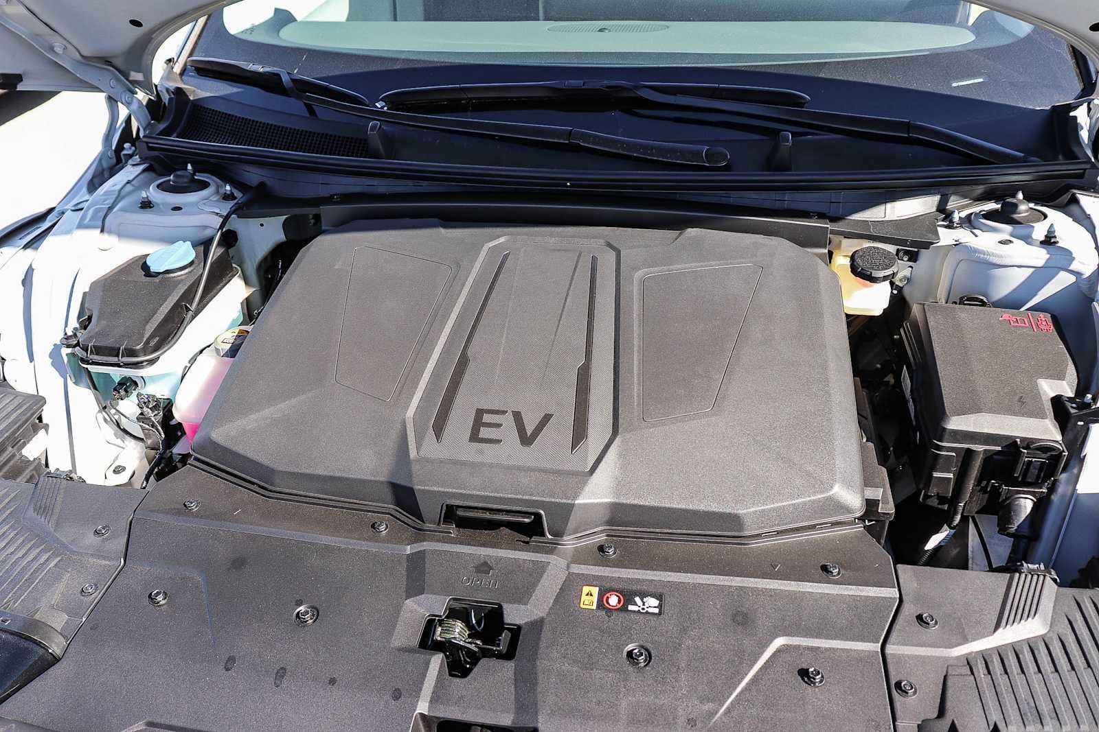 Thumbnail: 2026 Hyundai Ioniq 5 - 13