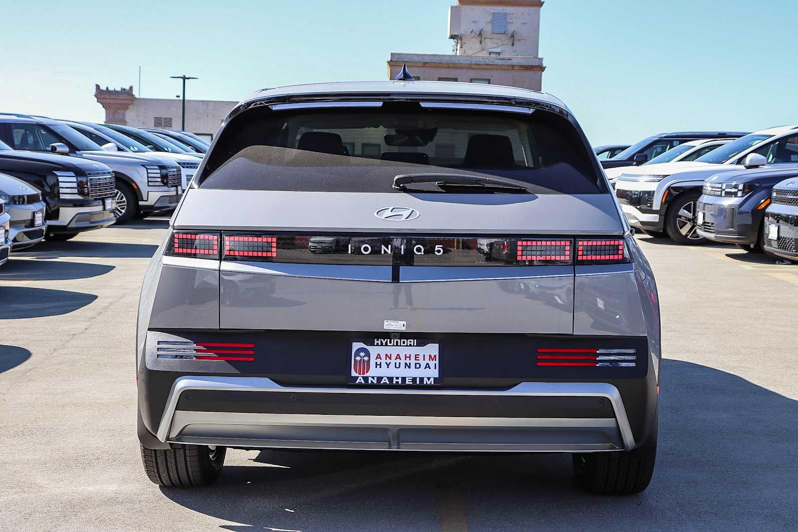 Thumbnail: 2026 Hyundai Ioniq 5 - 7