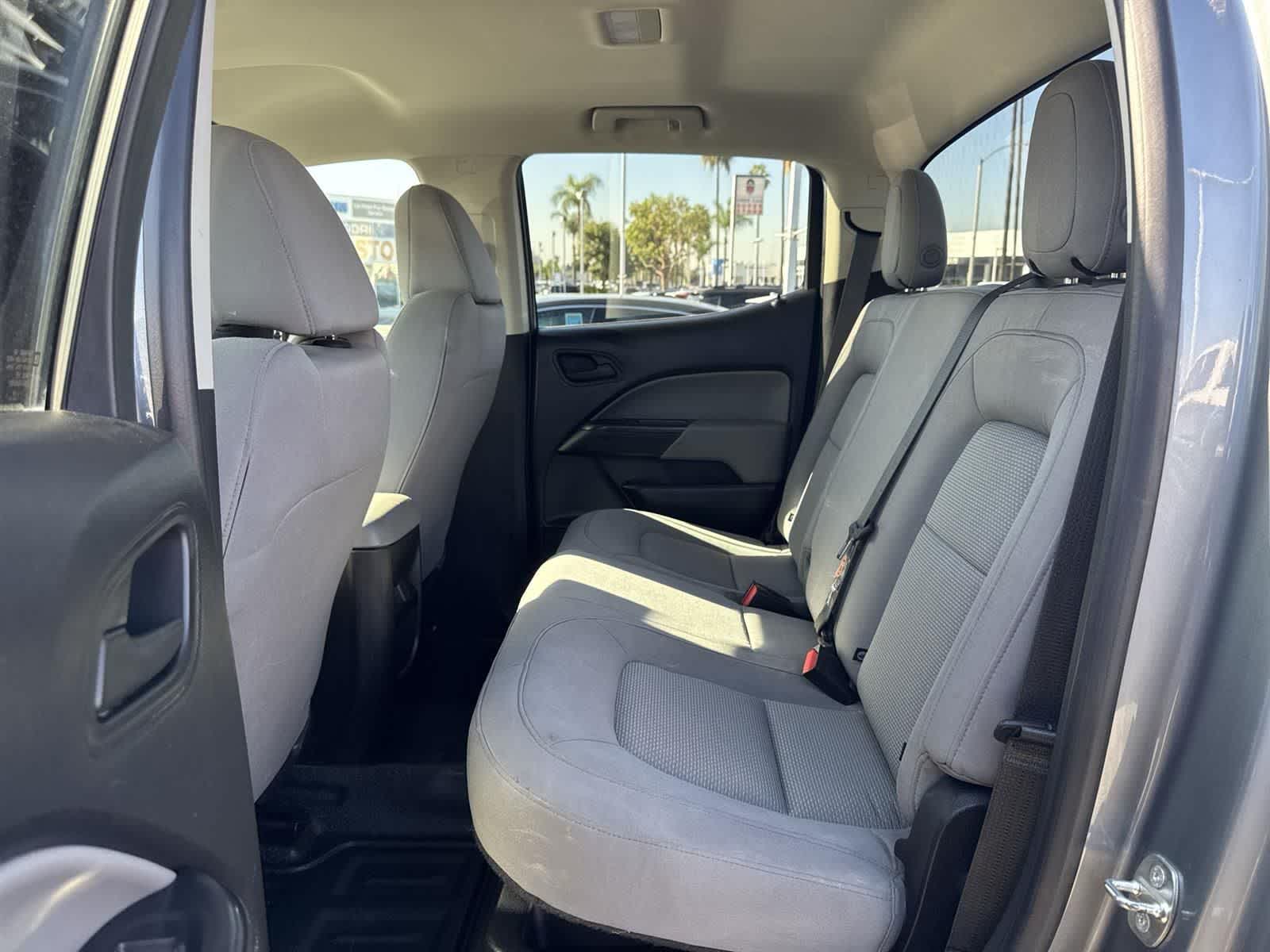 Thumbnail: 2018 Chevrolet Colorado - 18