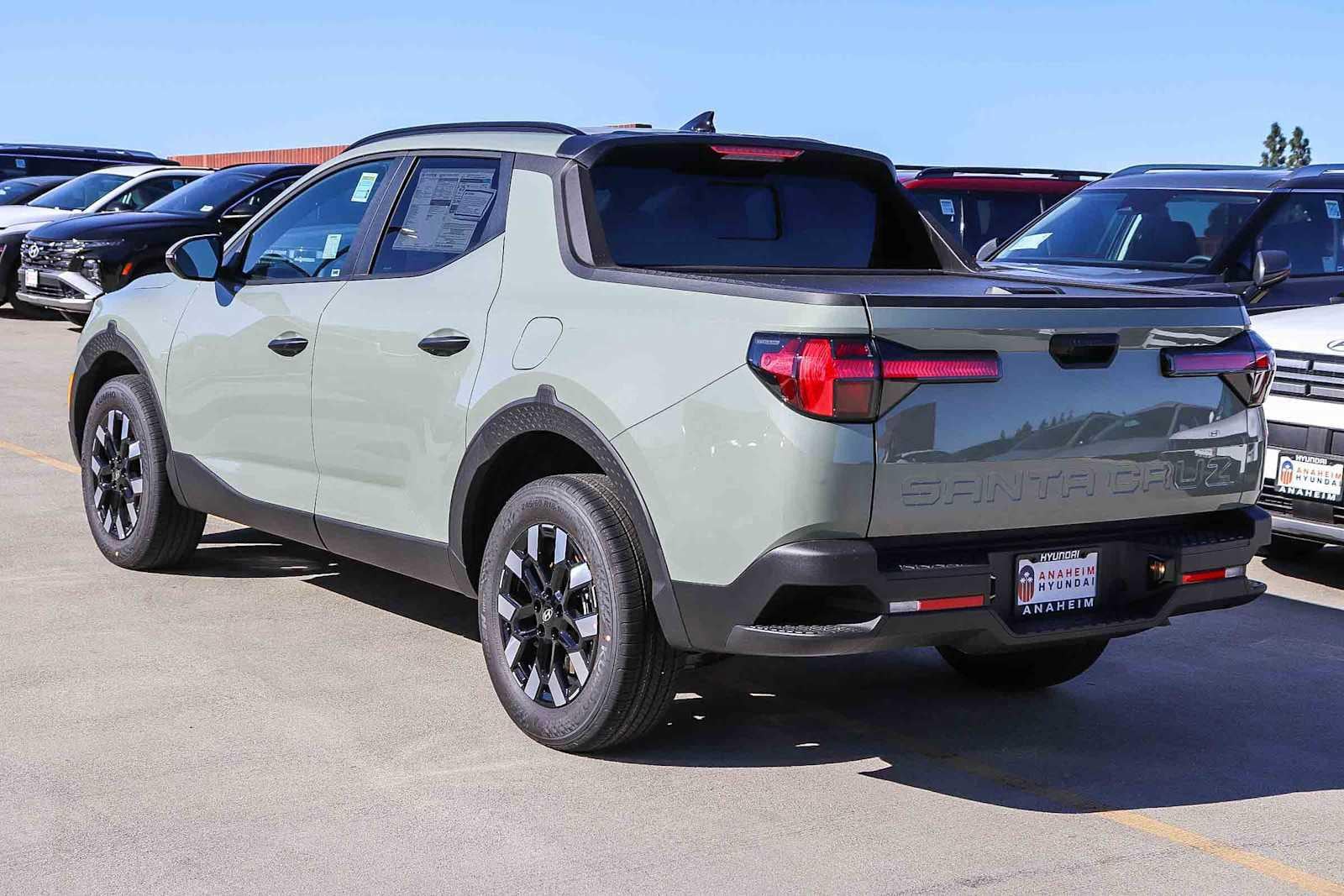 Thumbnail: 2026 Hyundai Santa Cruz - 8