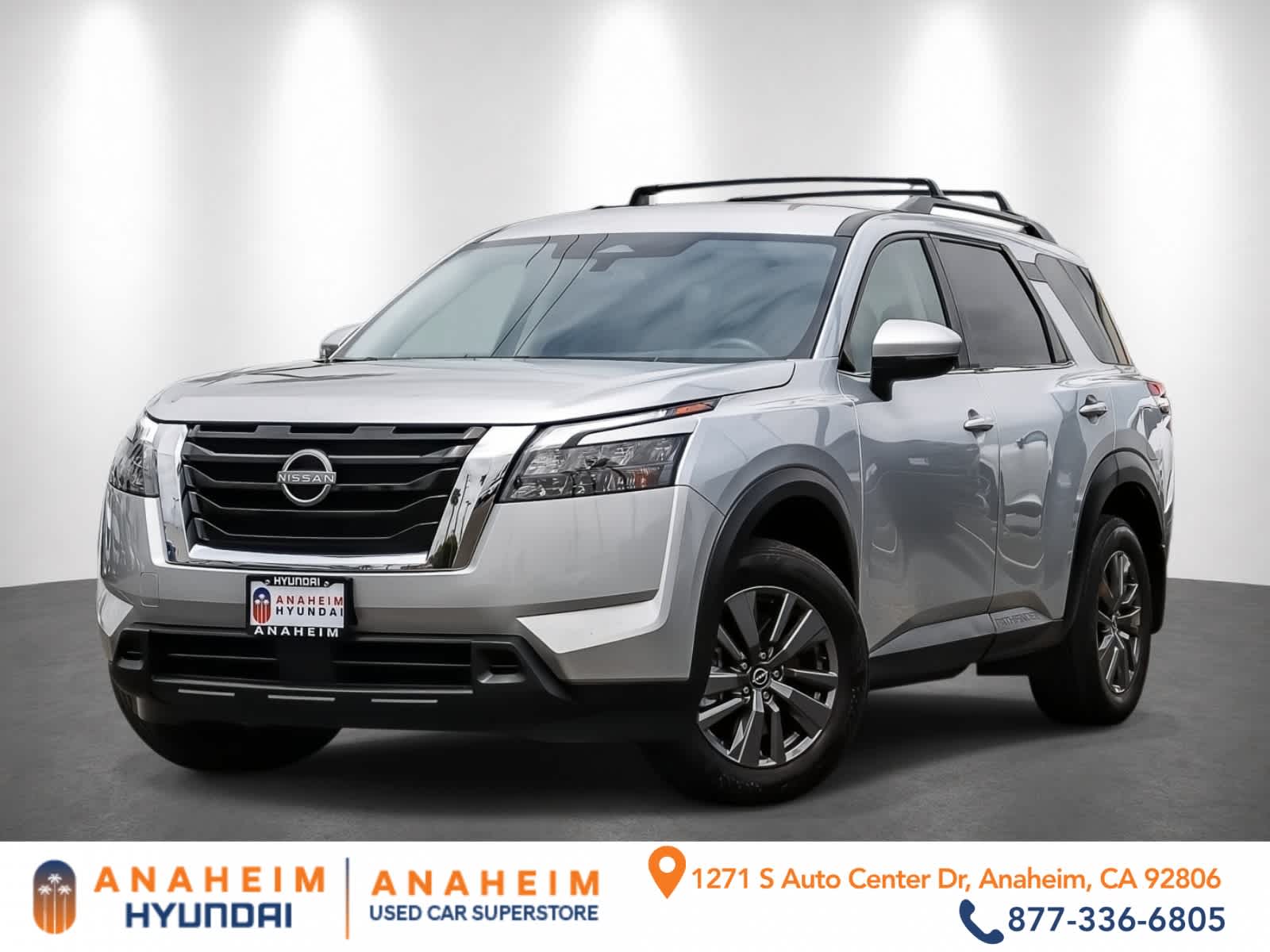 2023 Nissan Pathfinder SV 2WD's photo