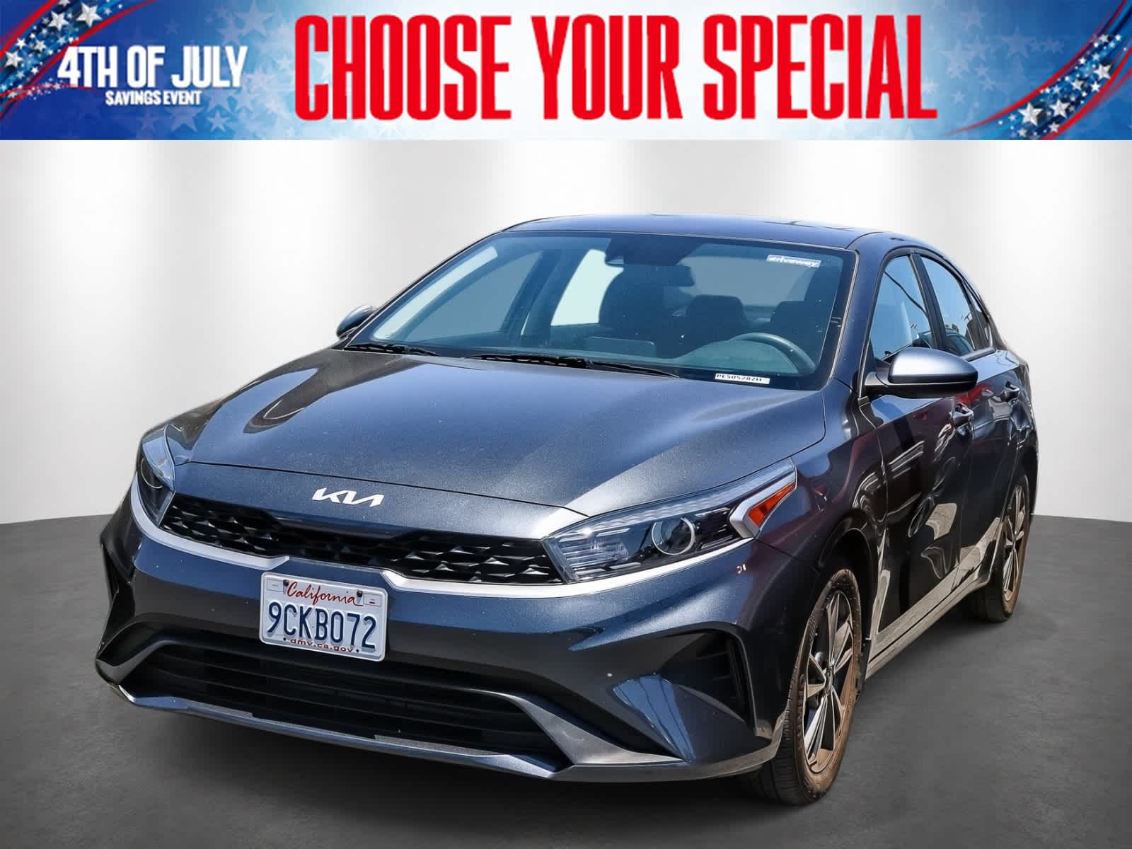2023 Kia Forte LXS AT's photo