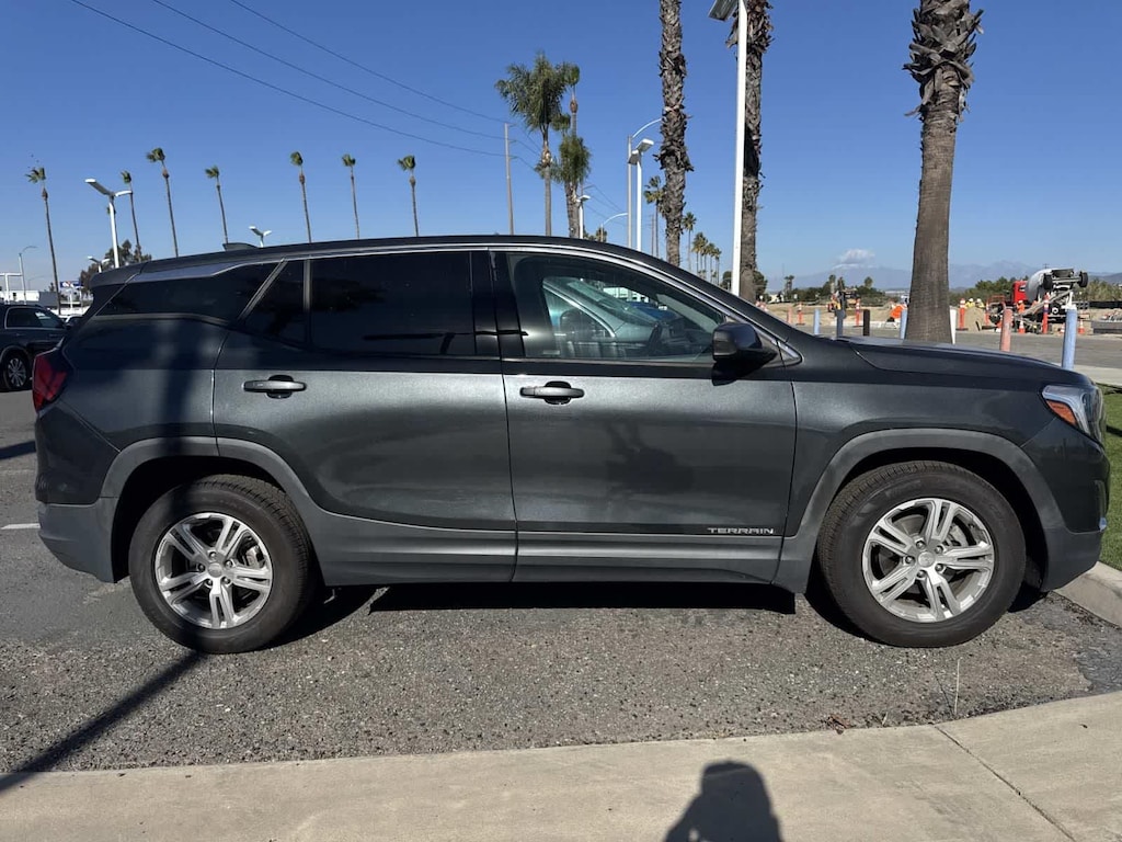 Used 2019 GMC Terrain SLE SUV