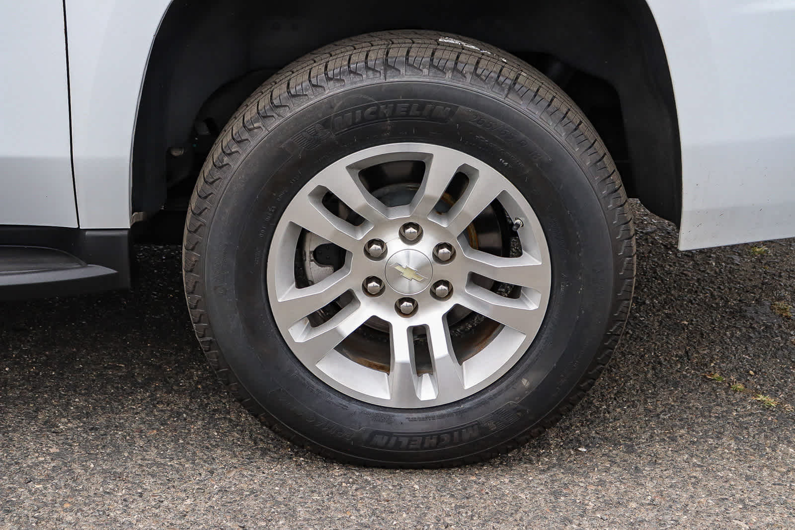 Thumbnail: 2017 Chevrolet Suburban - 11