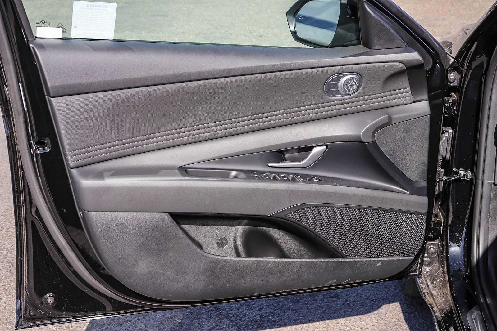 Thumbnail: 2026 Hyundai Elantra - 23