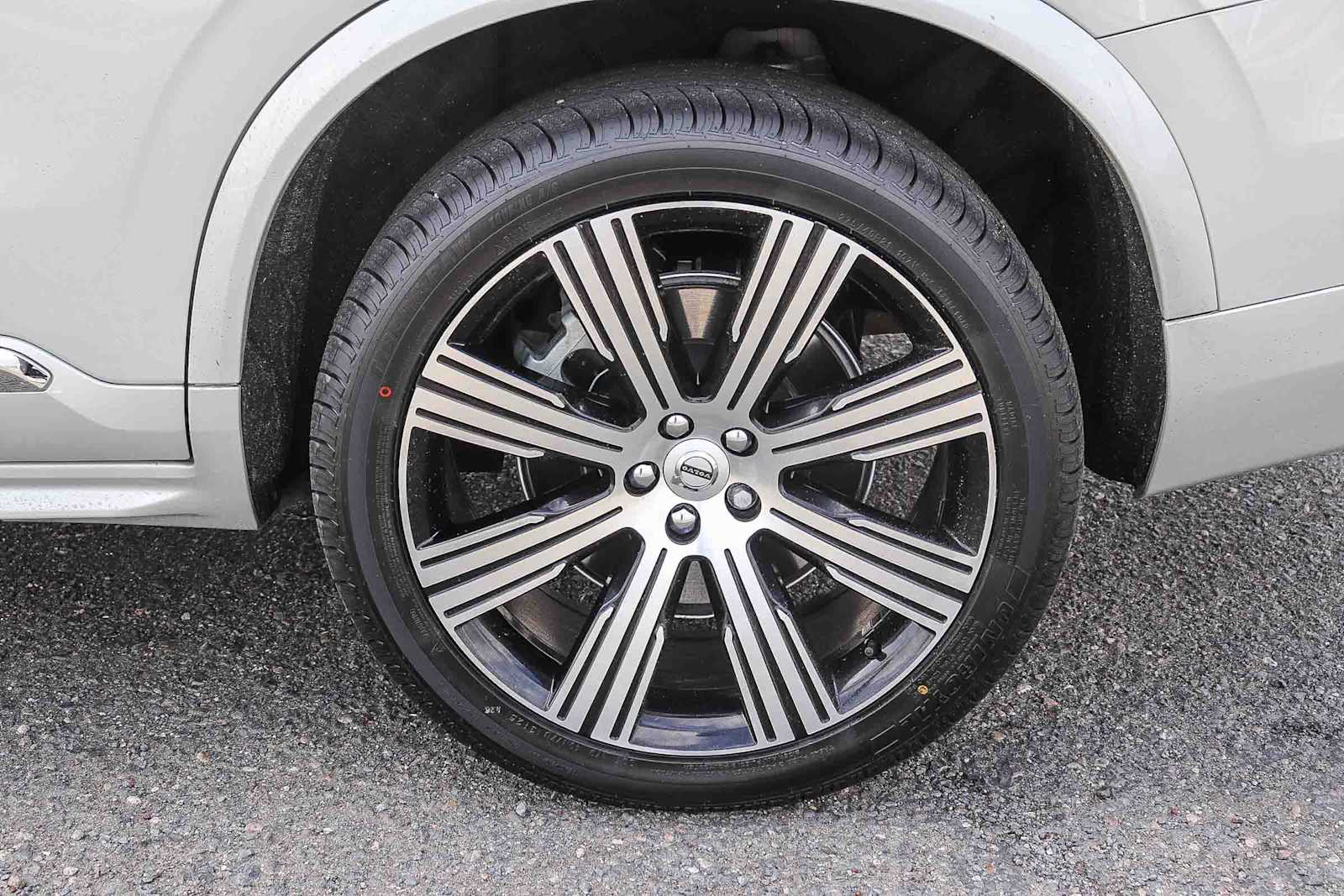 Thumbnail: 2020 Volvo XC90 - 11