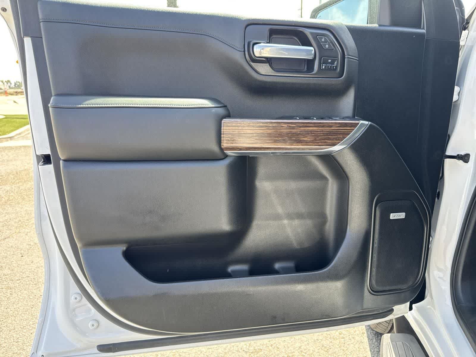 Thumbnail: 2021 Chevrolet Silverado 1500 - 21