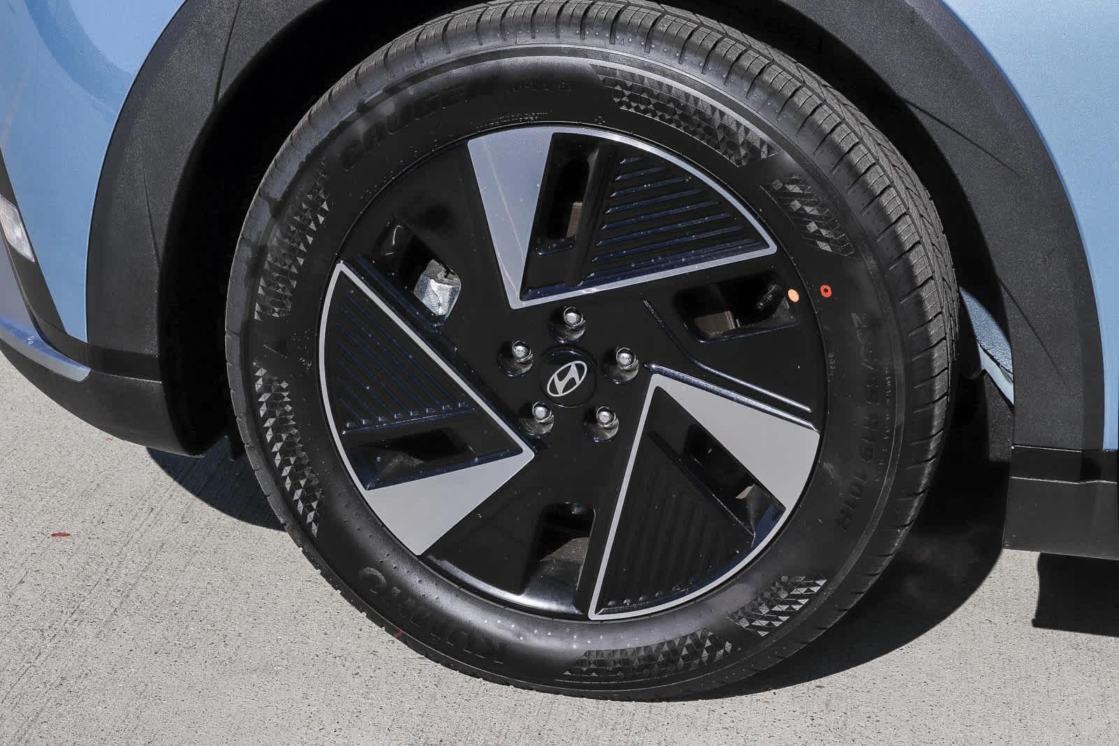 Thumbnail: 2026 Hyundai Ioniq 5 - 12