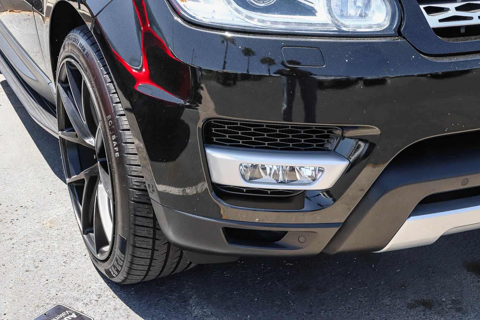 Thumbnail: 2016 Land Rover Range Rover Sport - 19