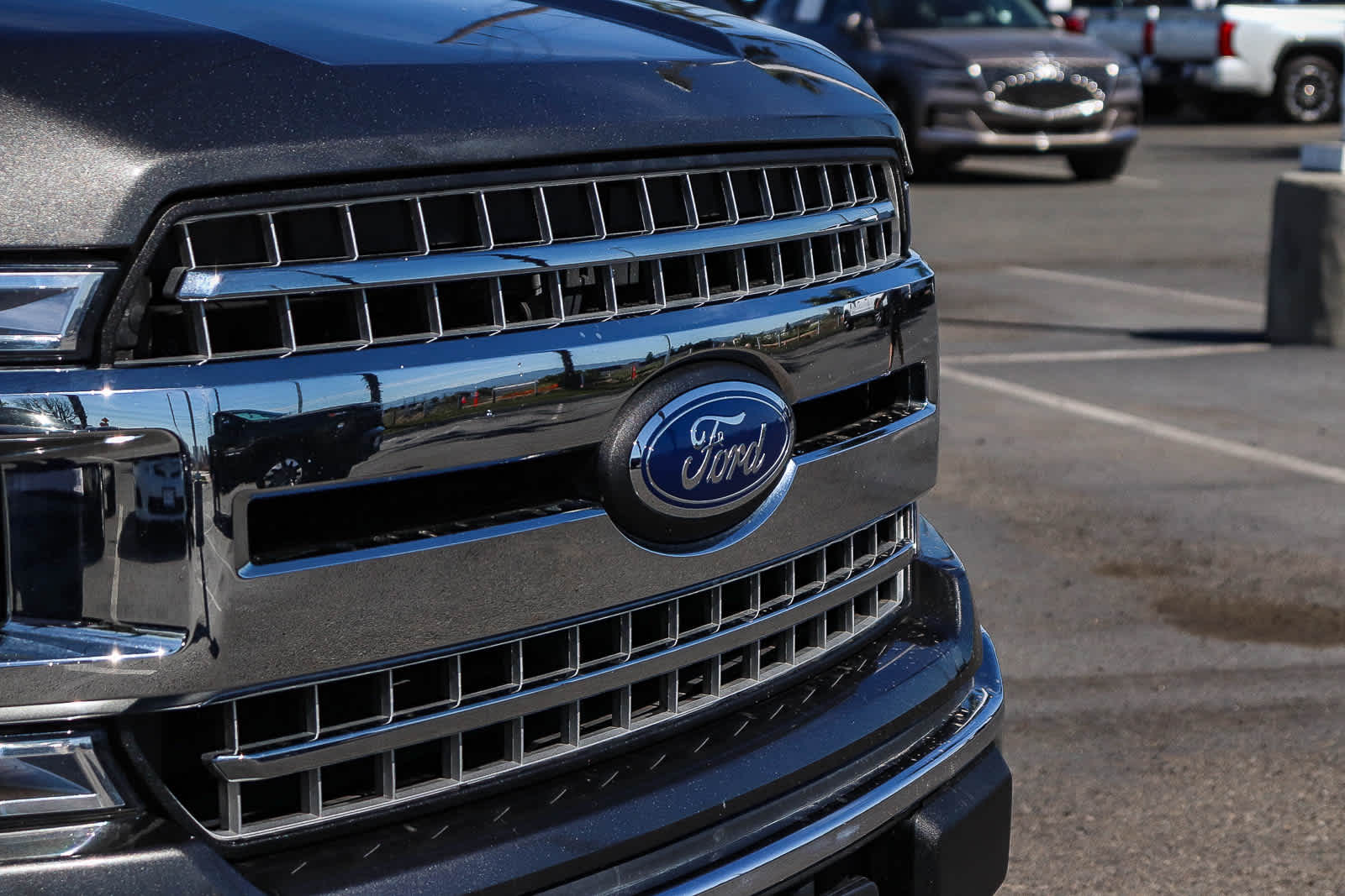 2018 Ford F-150 XLT photo 4