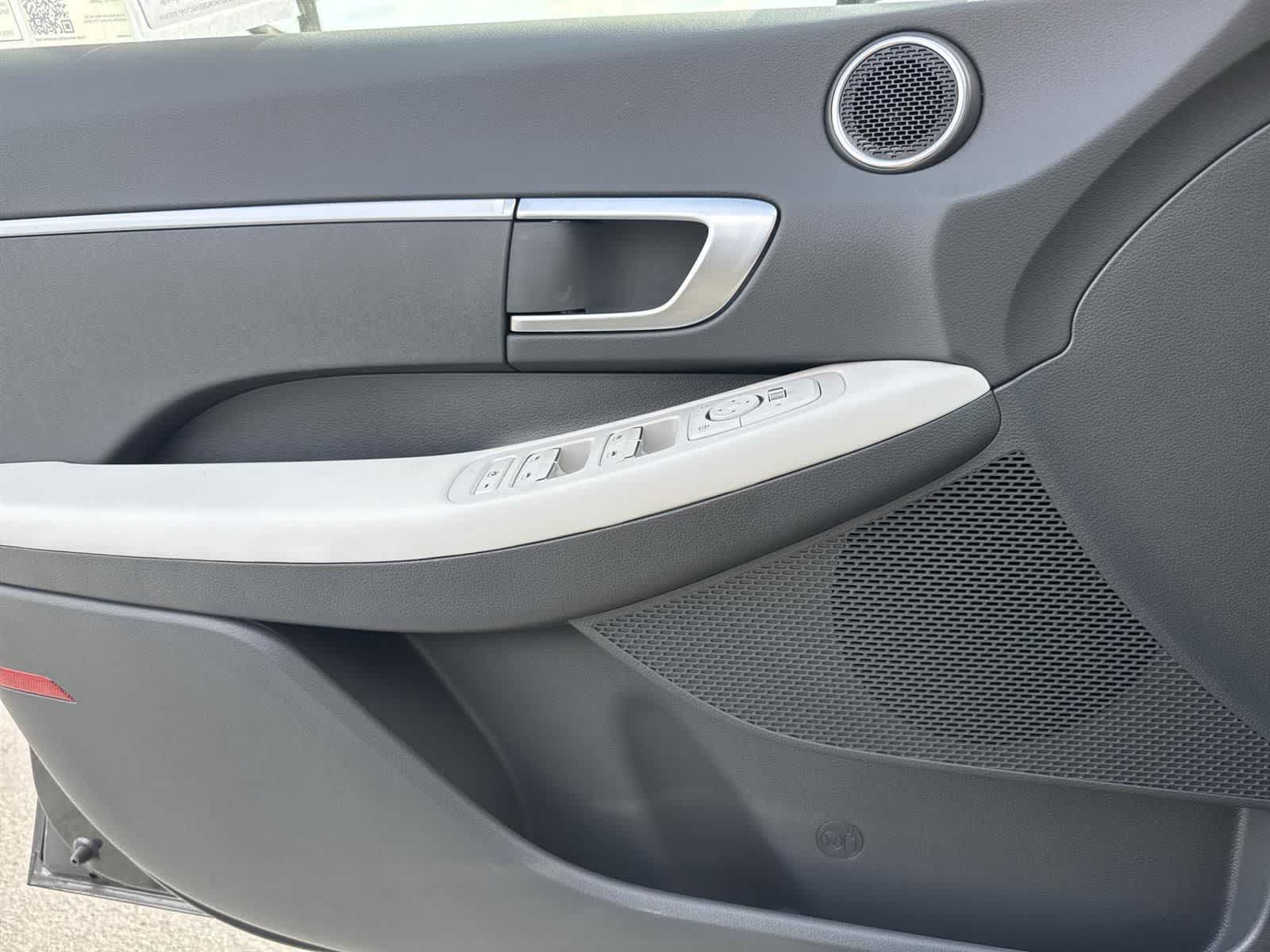 Thumbnail: 2025 Hyundai Sonata - 18