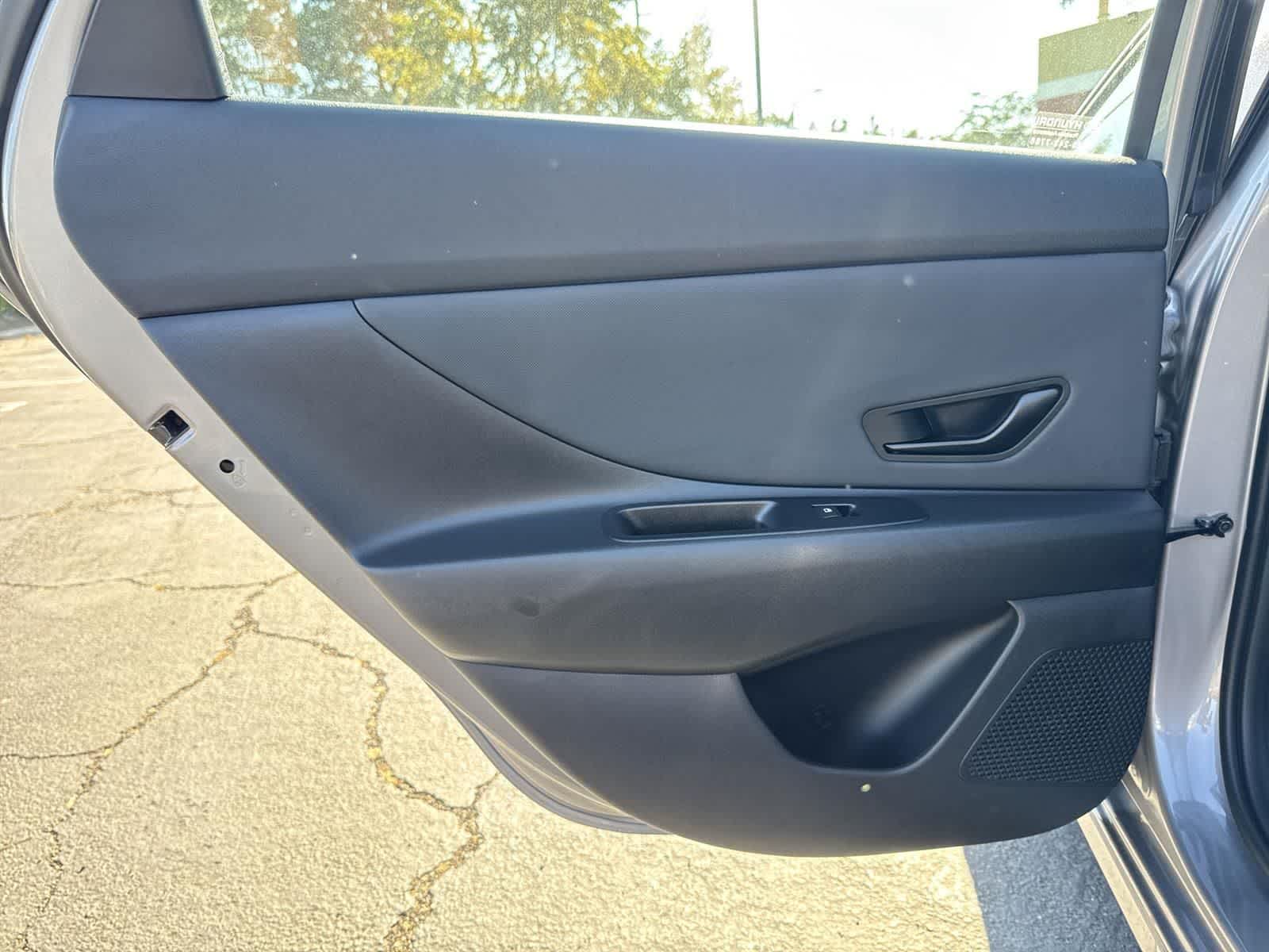 Thumbnail: 2025 Hyundai Elantra - 25