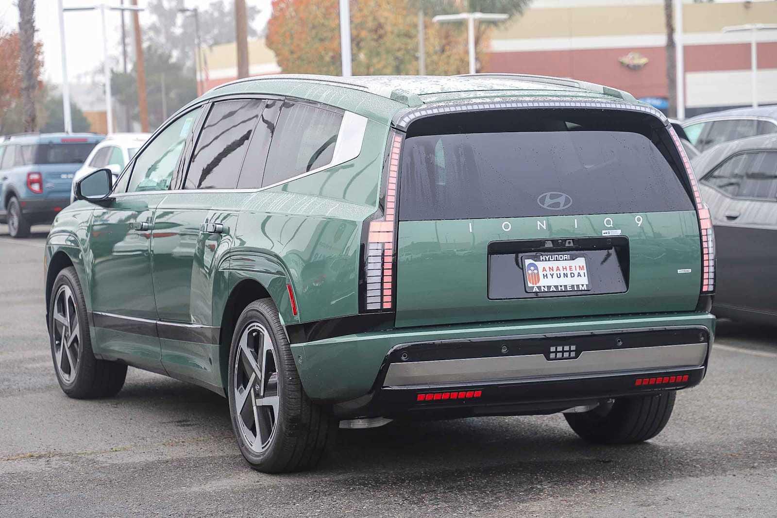 Thumbnail: 2026 Hyundai Ioniq - 8