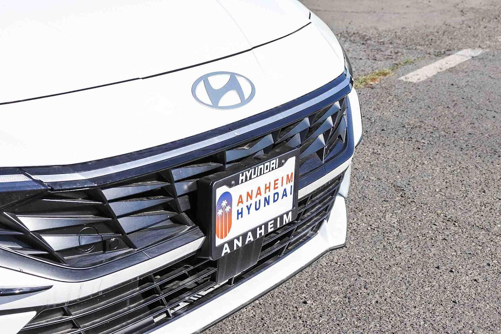 Thumbnail: 2025 Hyundai Elantra - 5