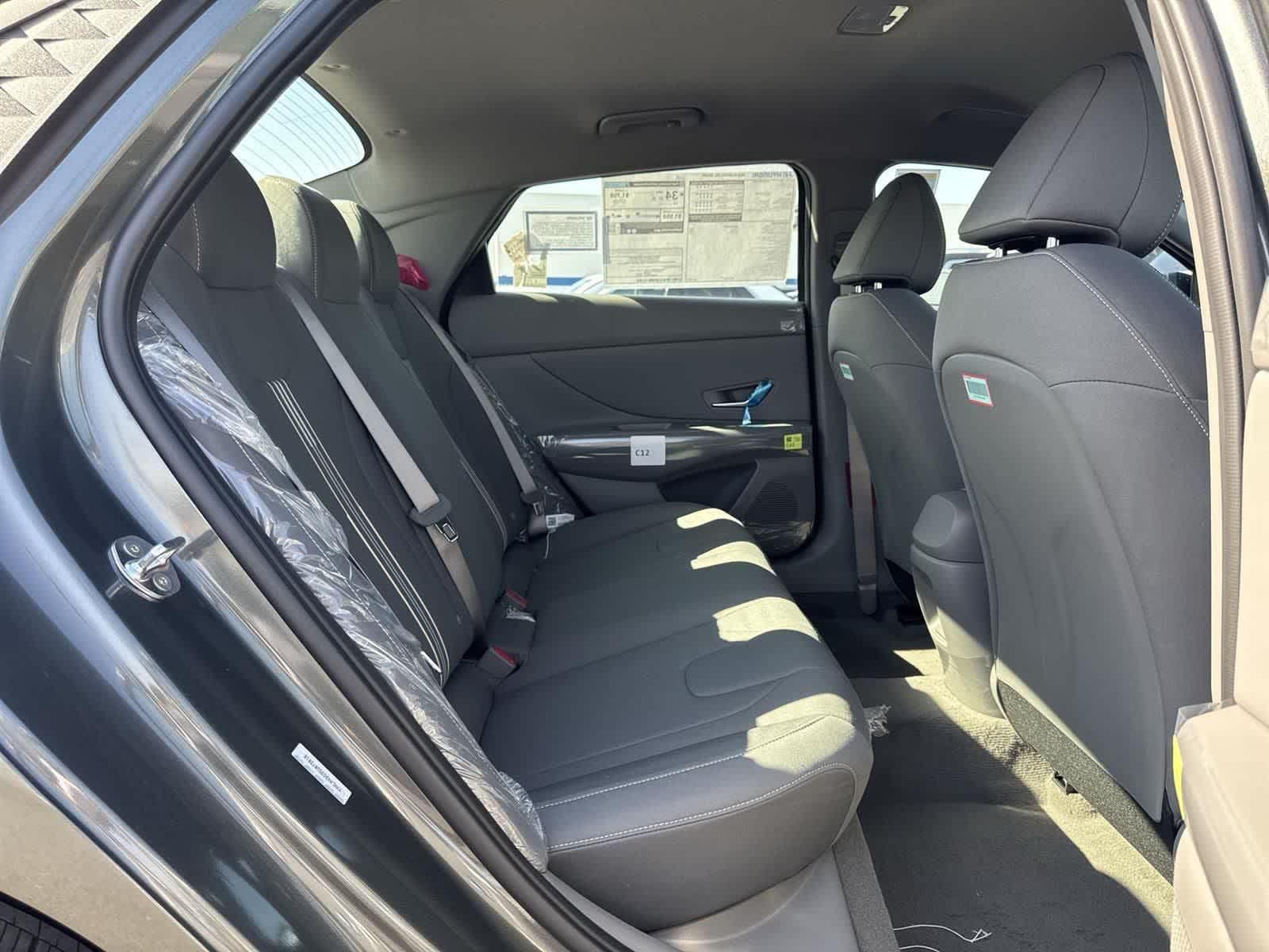 Thumbnail: 2025 Hyundai Elantra - 35