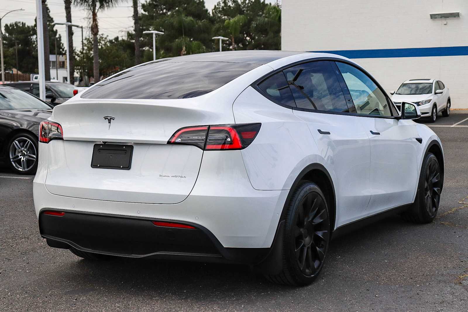 Thumbnail: 2020 Tesla Model Y - 6