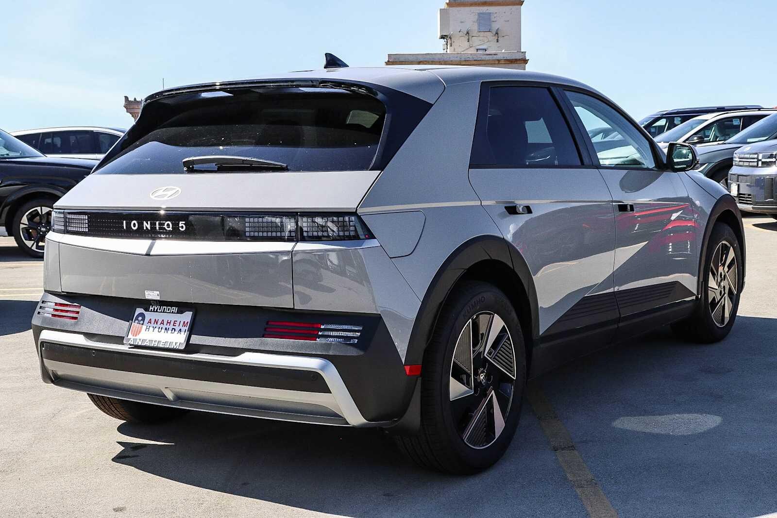 Thumbnail: 2026 Hyundai Ioniq 5 - 6