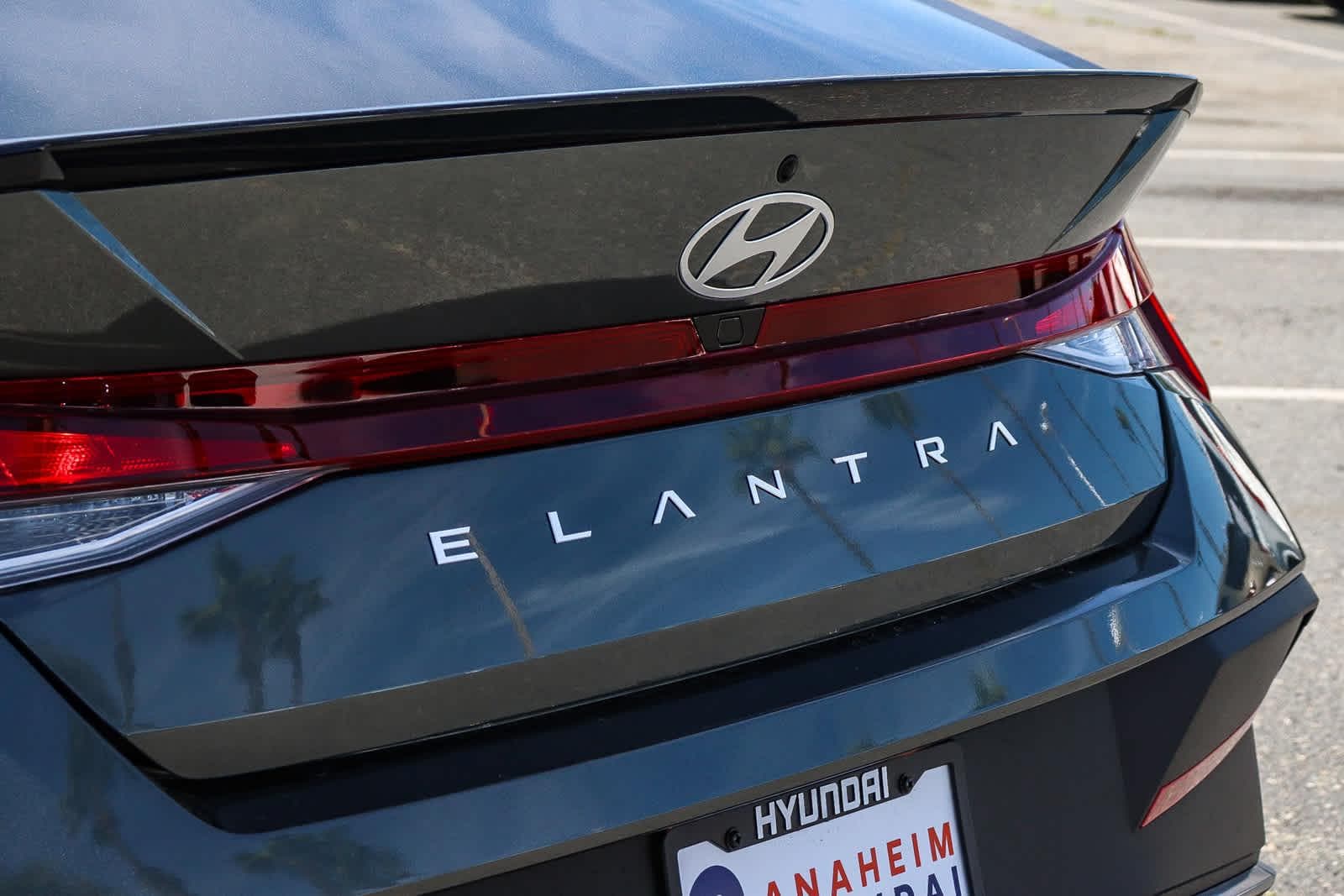 Thumbnail: 2026 Hyundai Elantra - 10