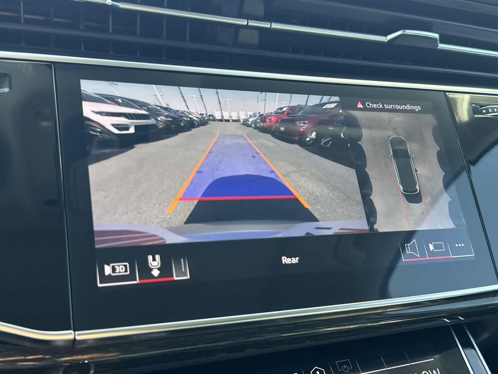 Thumbnail: 2024 Audi Q7 - 16