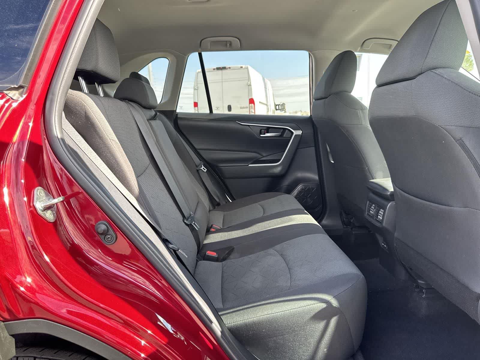 Thumbnail: 2023 Toyota RAV4 - 35