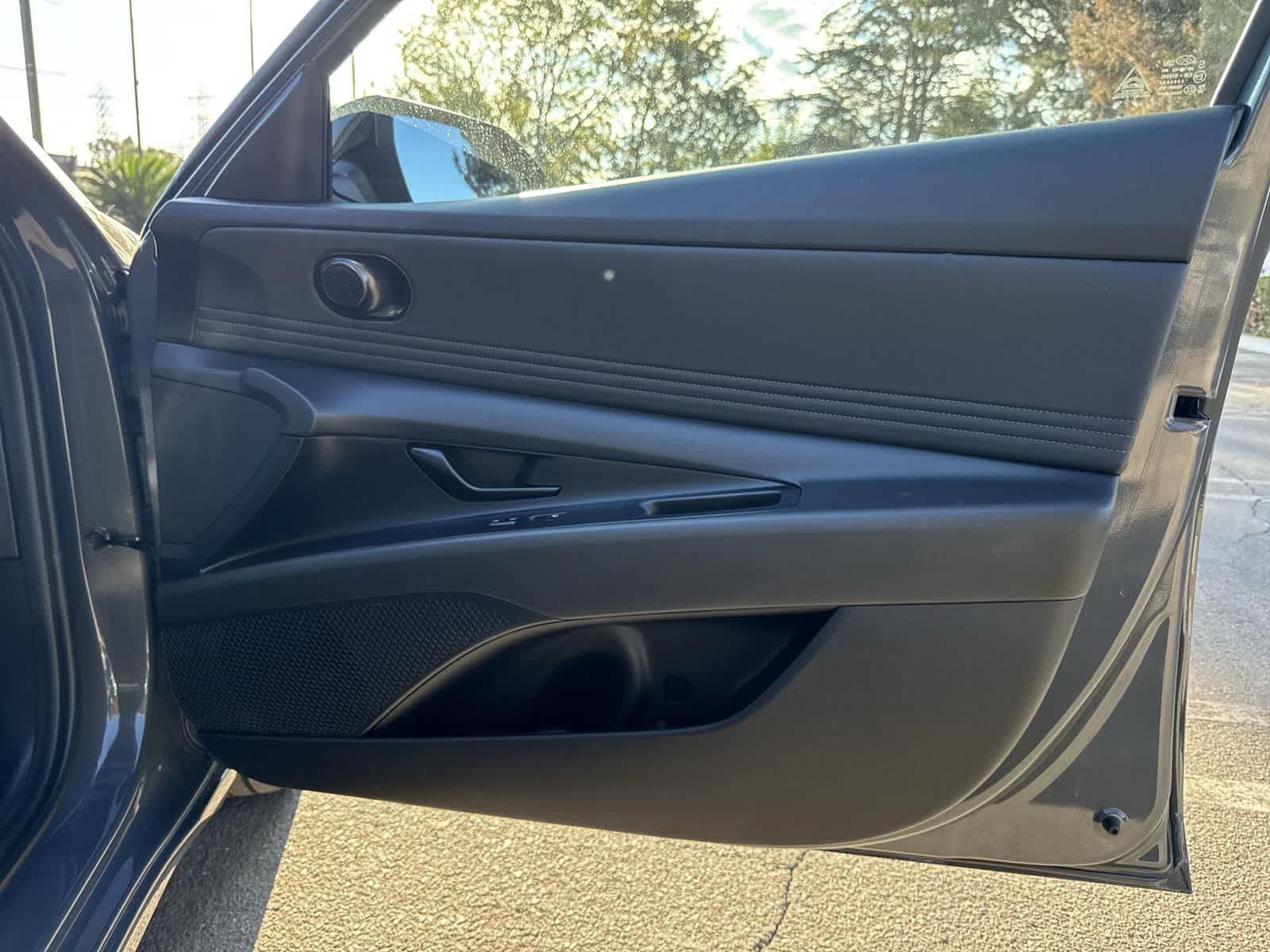 Thumbnail: 2025 Hyundai Elantra - 35