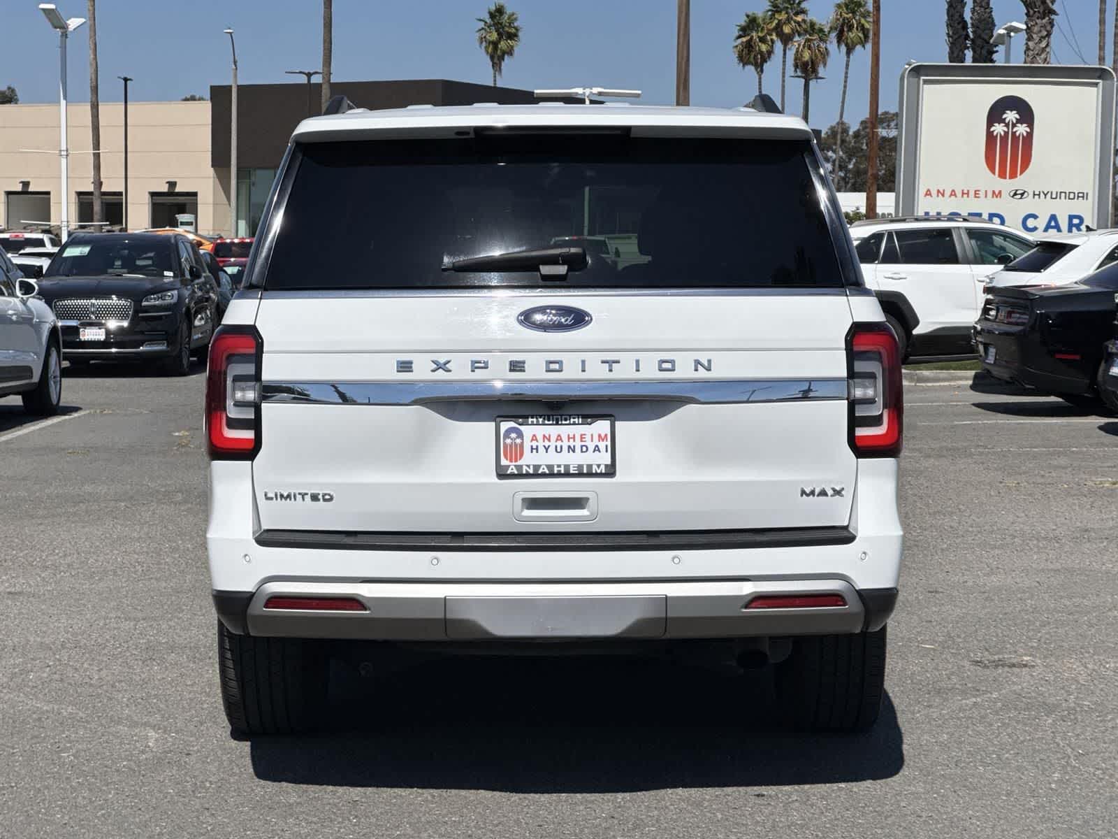 Thumbnail: 2023 Ford Expedition MAX - 4