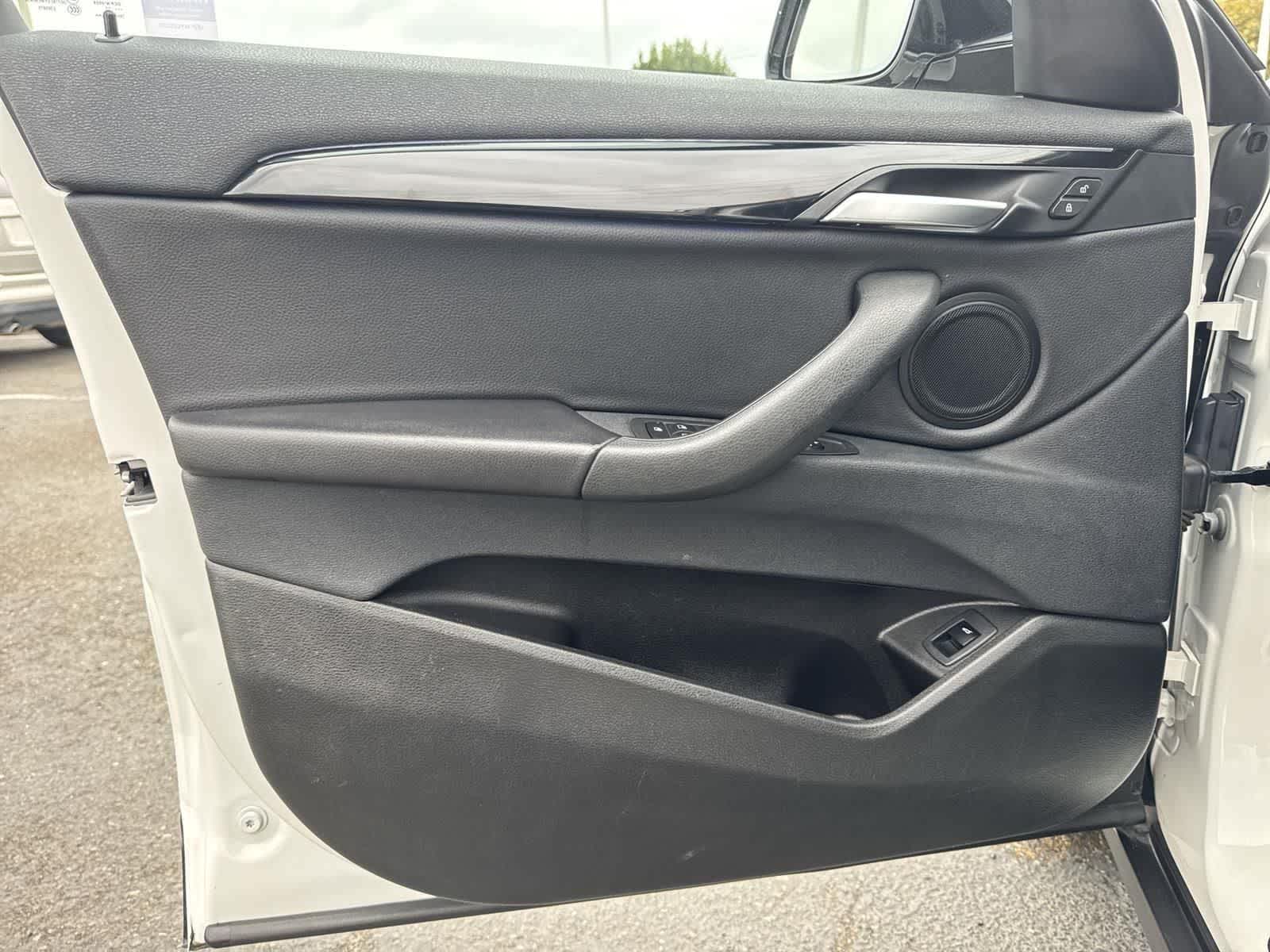 Thumbnail: 2022 BMW X2 - 21