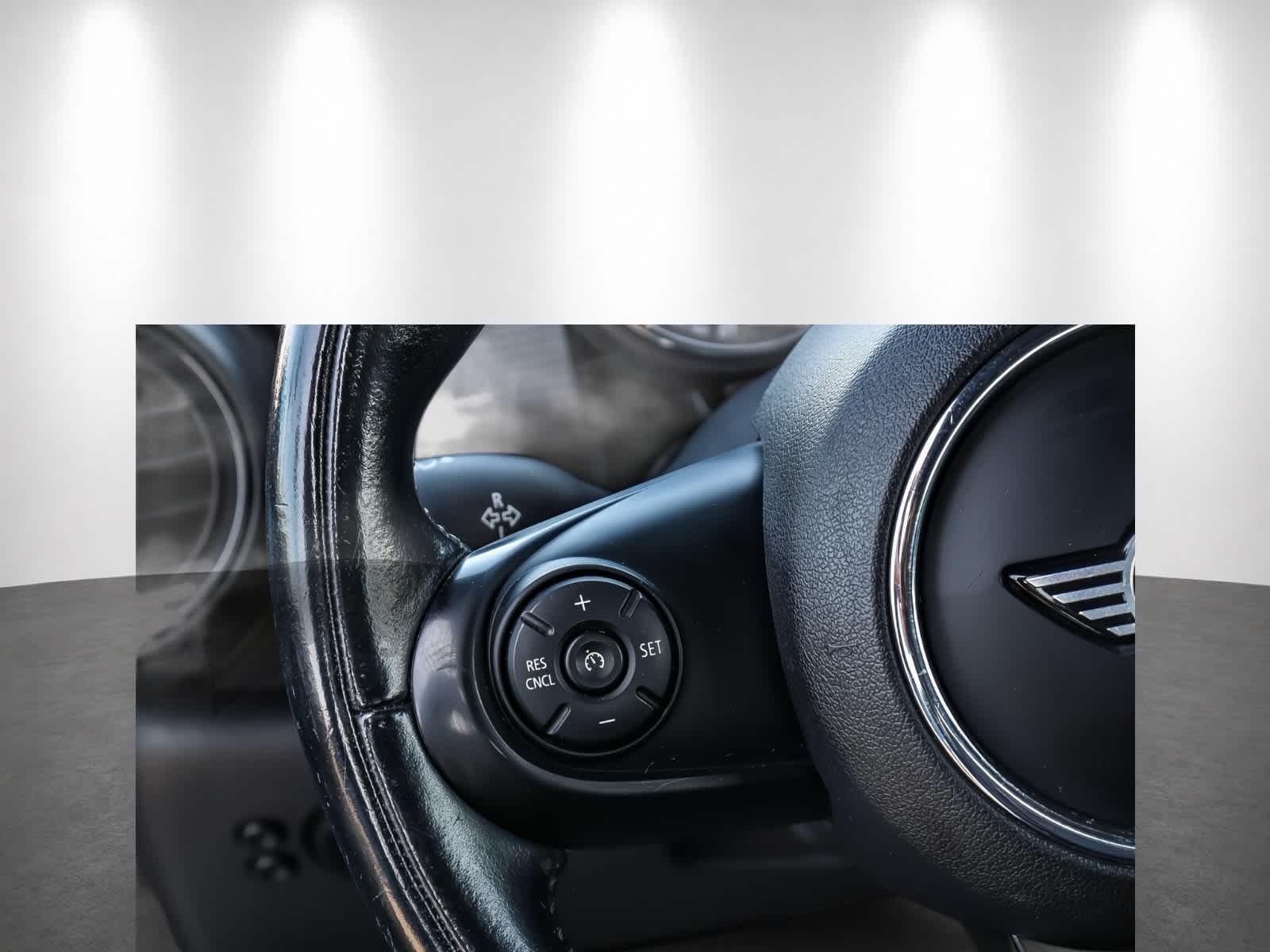Thumbnail: 2019 MINI Cooper - 22