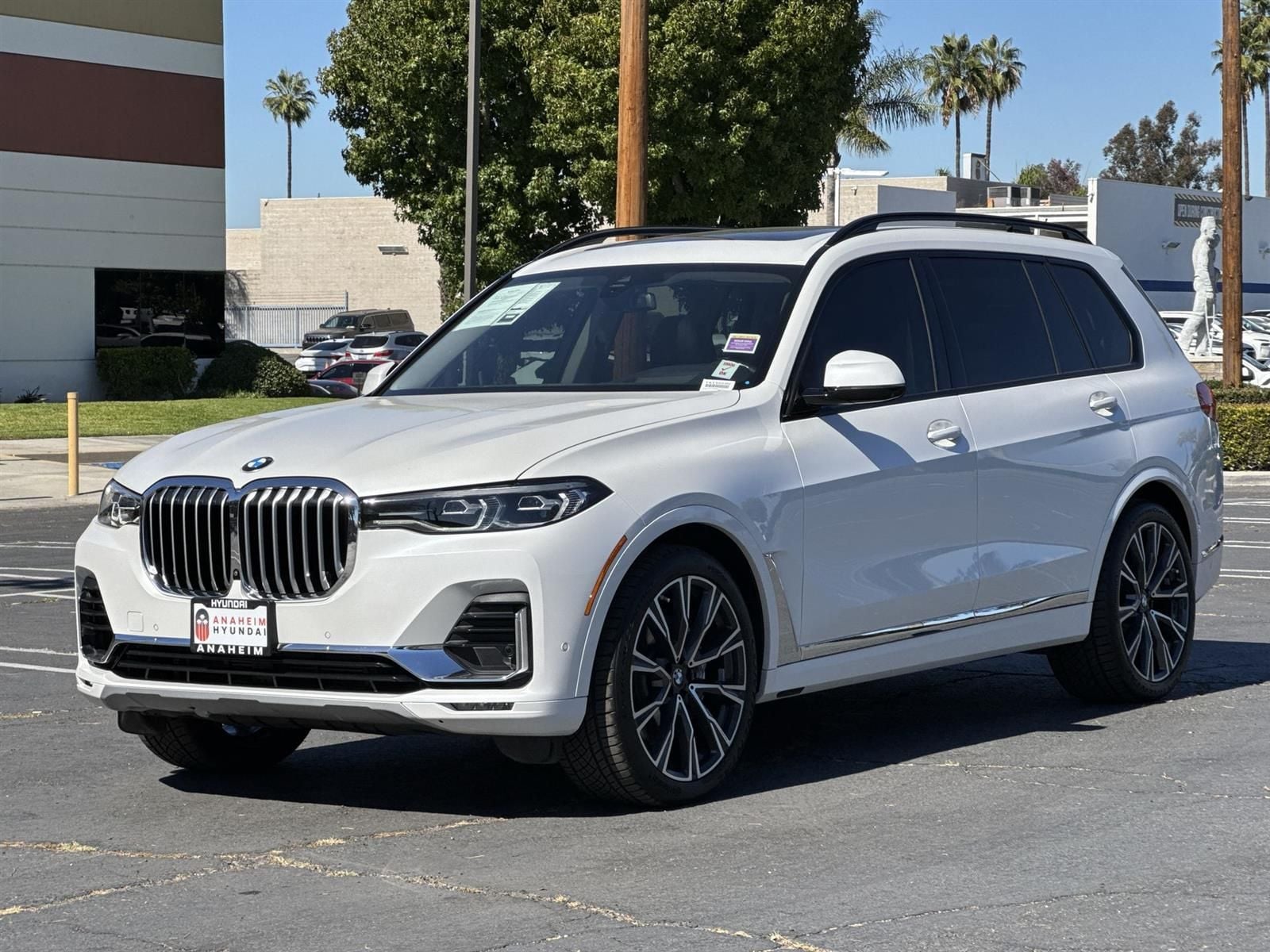 Thumbnail: 2022 BMW X7 - 6