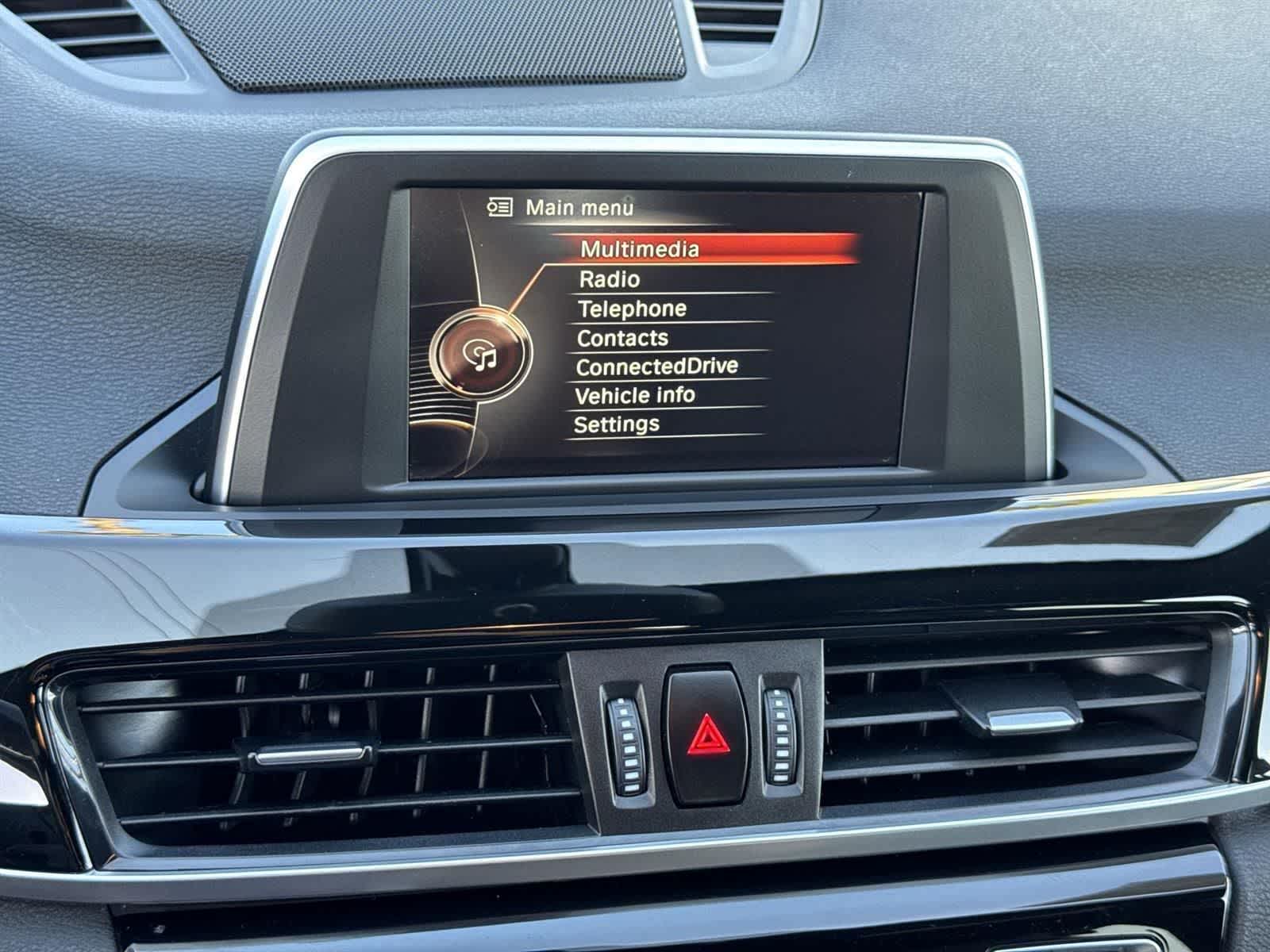 Thumbnail: 2017 BMW X1 - 26