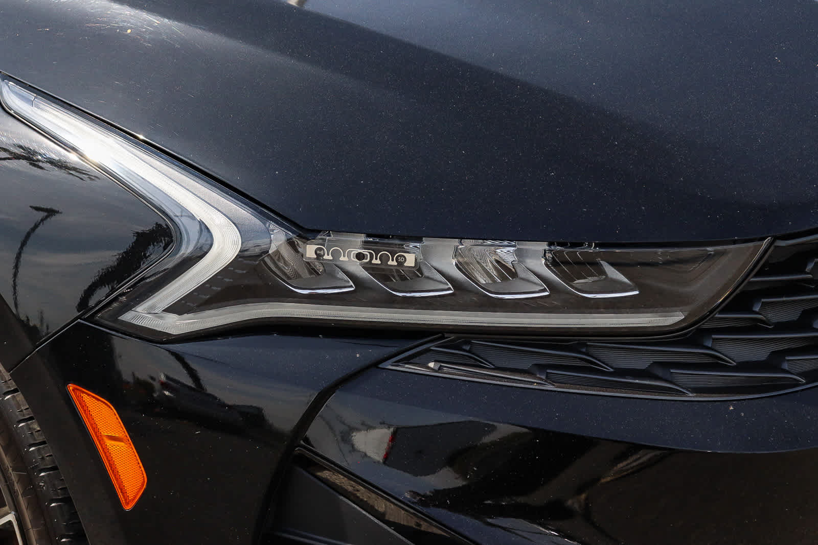 2023 Kia K5 GT photo 2