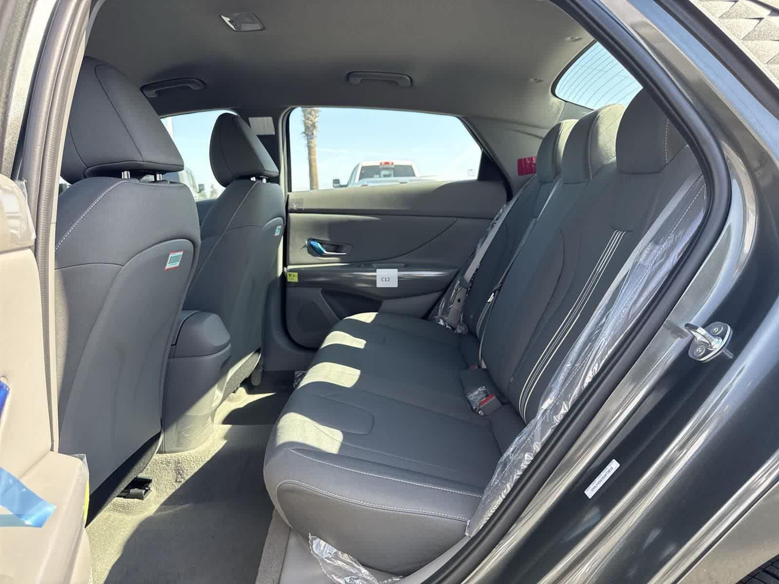 Thumbnail: 2025 Hyundai Elantra - 33